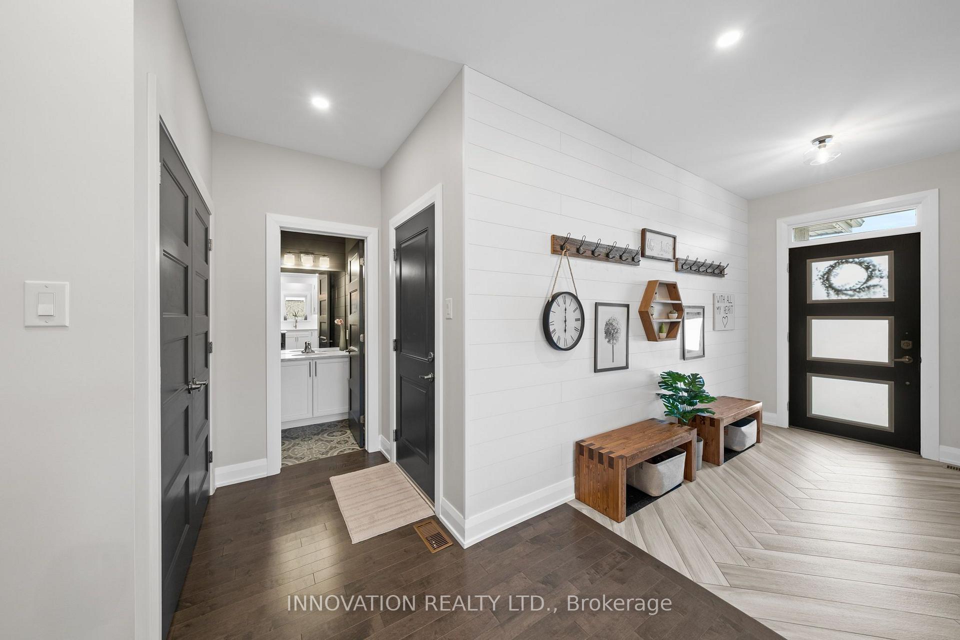Photo 17 of 601 Meadowridge Circle, Ottawa, Carp — HOMEH