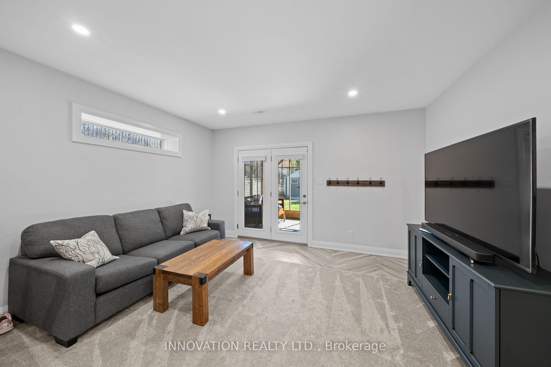 Photo 20 of 601 Meadowridge Circle, Ottawa, Carp — HOMEH