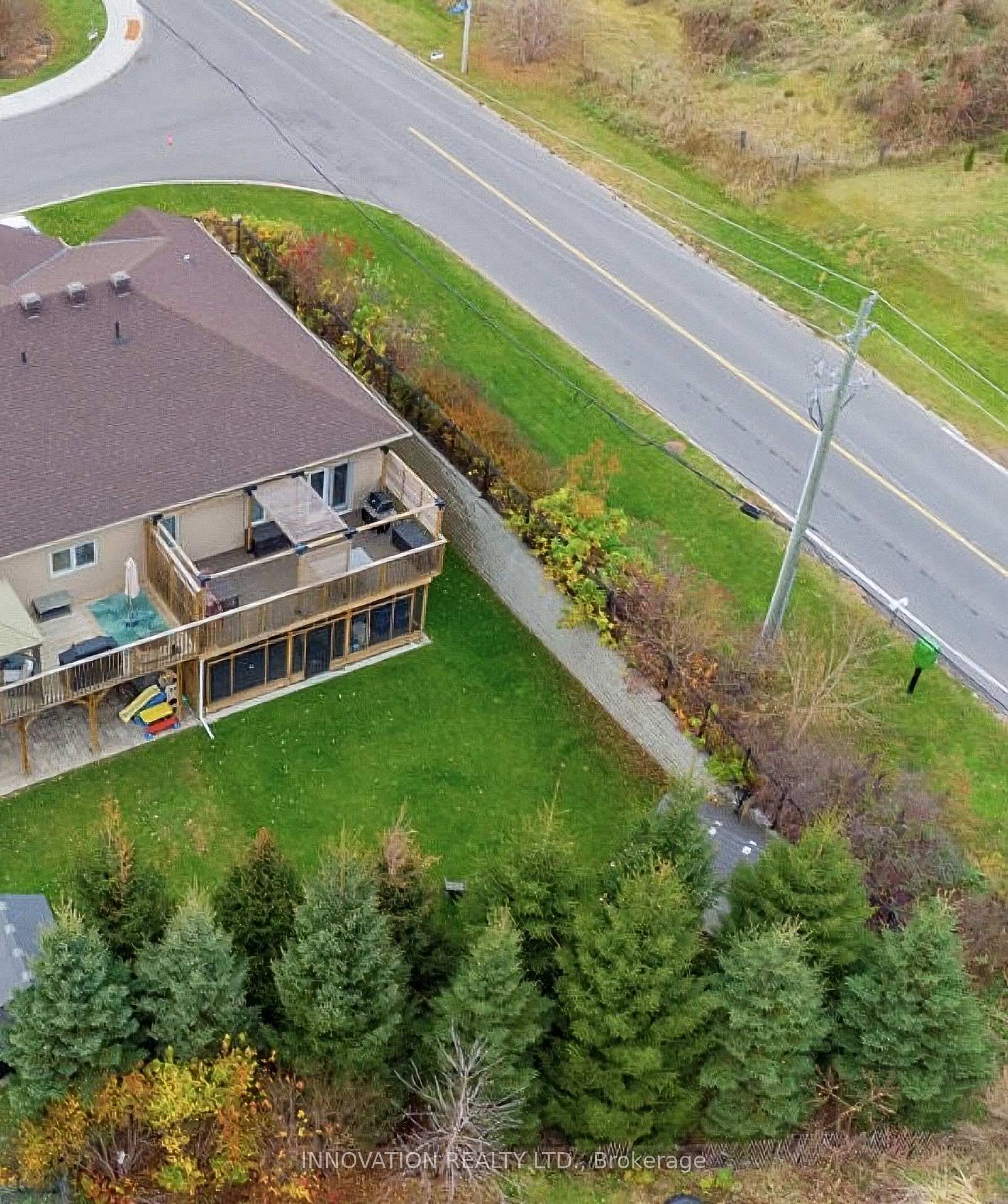 Photo 33 of 601 Meadowridge Circle, Ottawa, Carp — HOMEH
