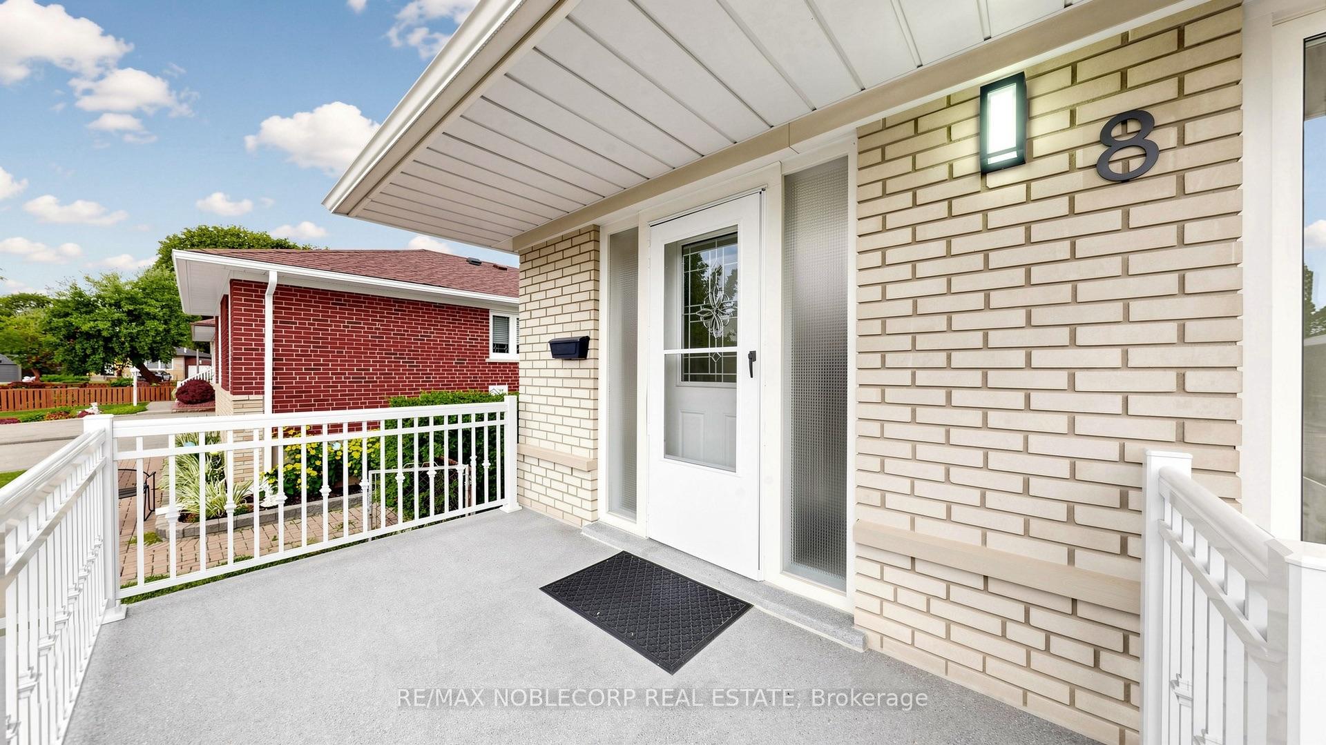 Photo 43 of 8 Summerfield Crescent, Etobicoke, Eringate-Centennial-West Deane — HOMEH