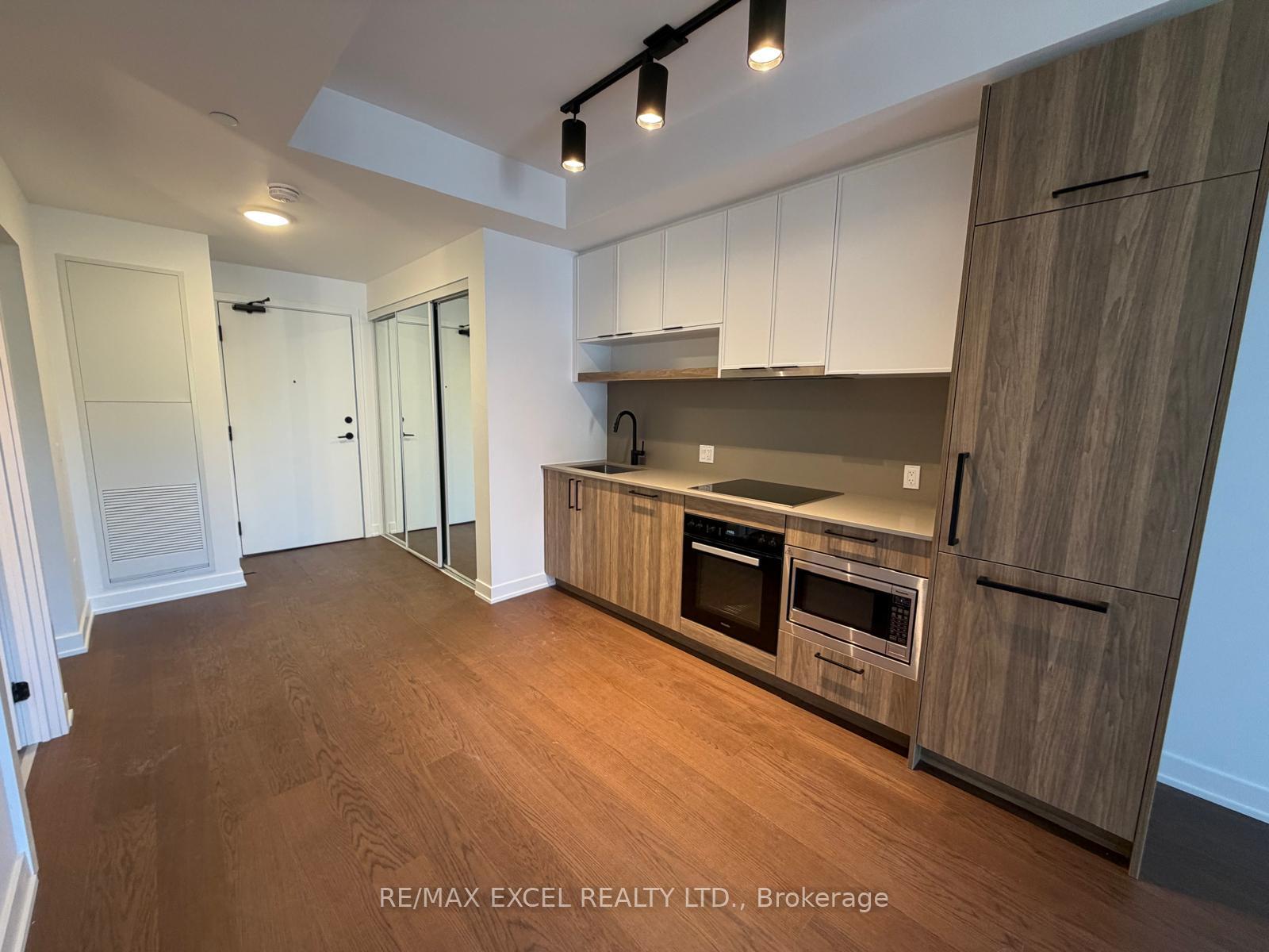 Photo 6 of Unit 620, 89 Montclair Avenue, Toronto, Forest Hill South — HOMEH