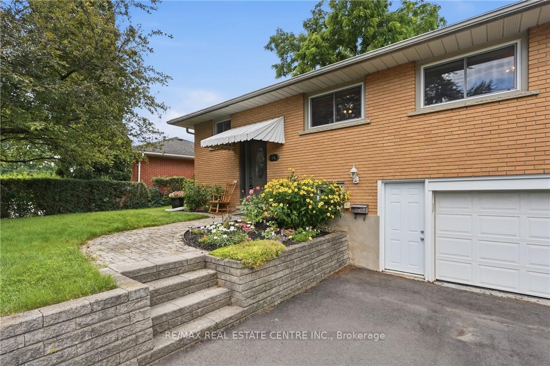 Photo 3 of 56 Renwick Avenue, Cambridge, Hespeler Village — HOMEH