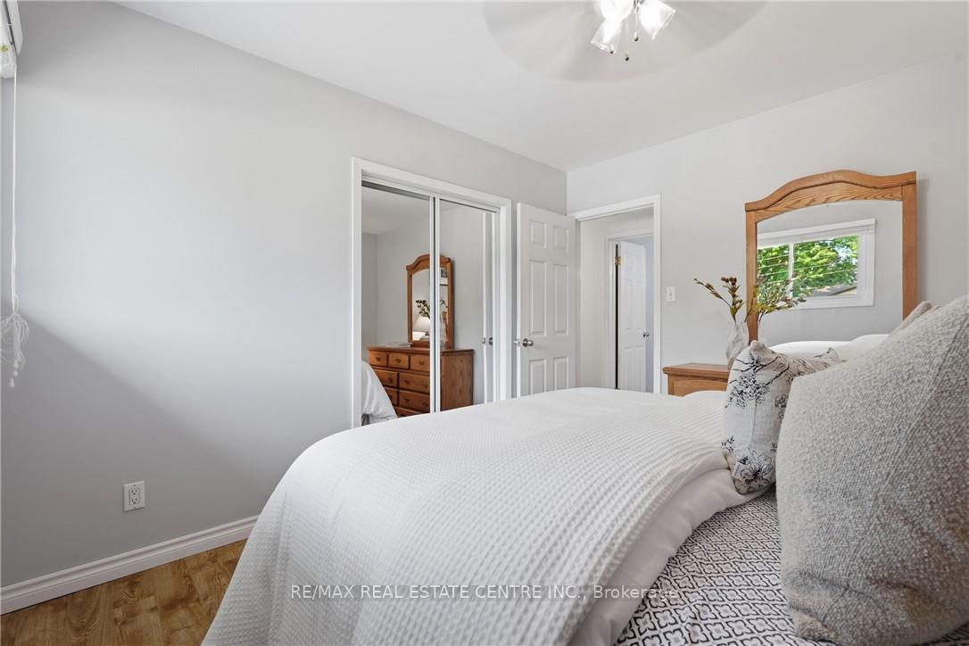 Photo 25 of 56 Renwick Avenue, Cambridge, Hespeler Village — HOMEH