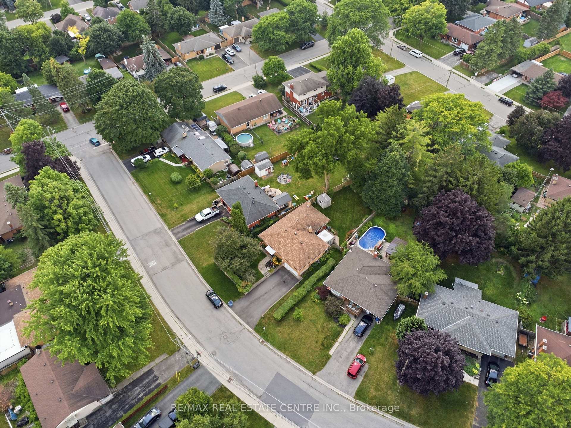 Photo 44 of 56 Renwick Avenue, Cambridge, Hespeler Village — HOMEH