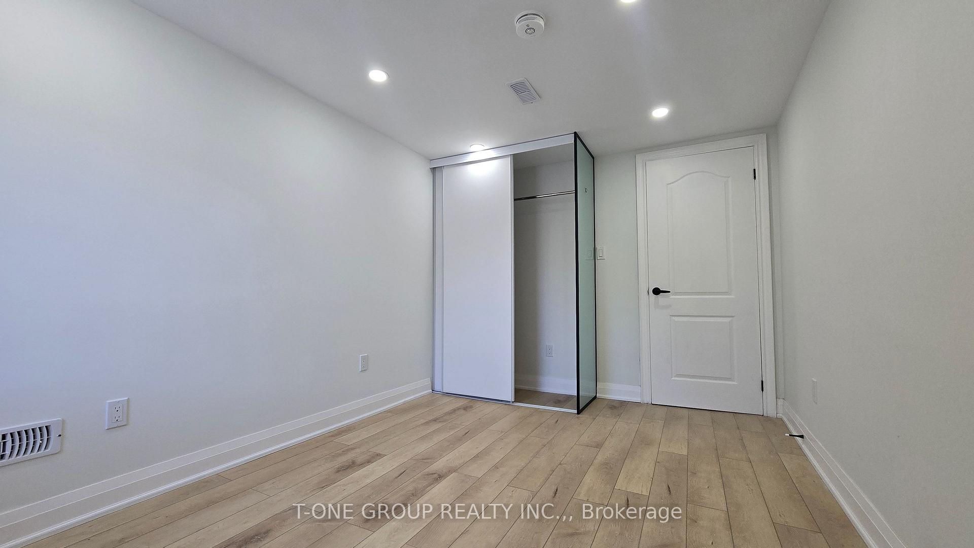 Photo 8 of Unit BSMT B, 13 Eberly Woods Drive, Markham, Victoria Manor-Jennings Gate — HOMEH