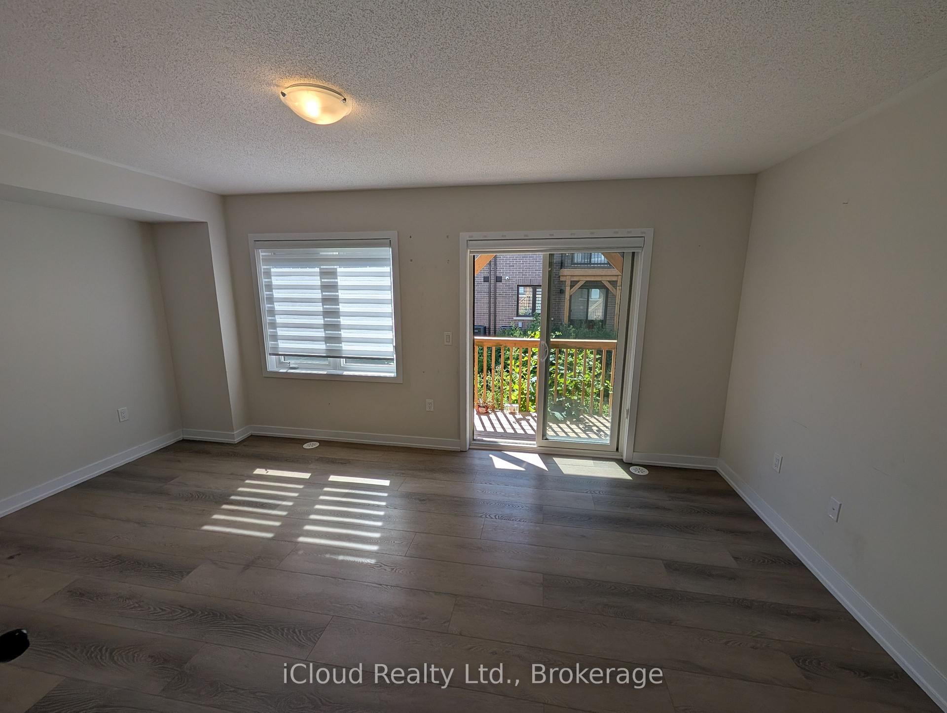 Photo 16 of 1346 Kobzar Drive, Oakville, Northwest — HOMEH