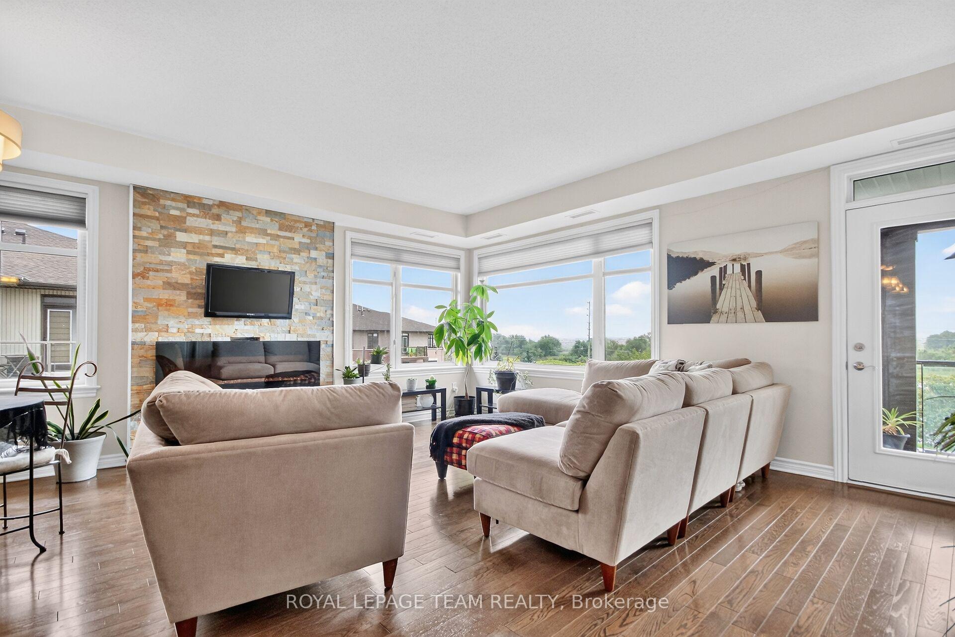 Photo 9 of Unit 304, 170 Guelph Private, Ottawa, Kanata - Kanata Lakes/Heritage Hills — HOMEH