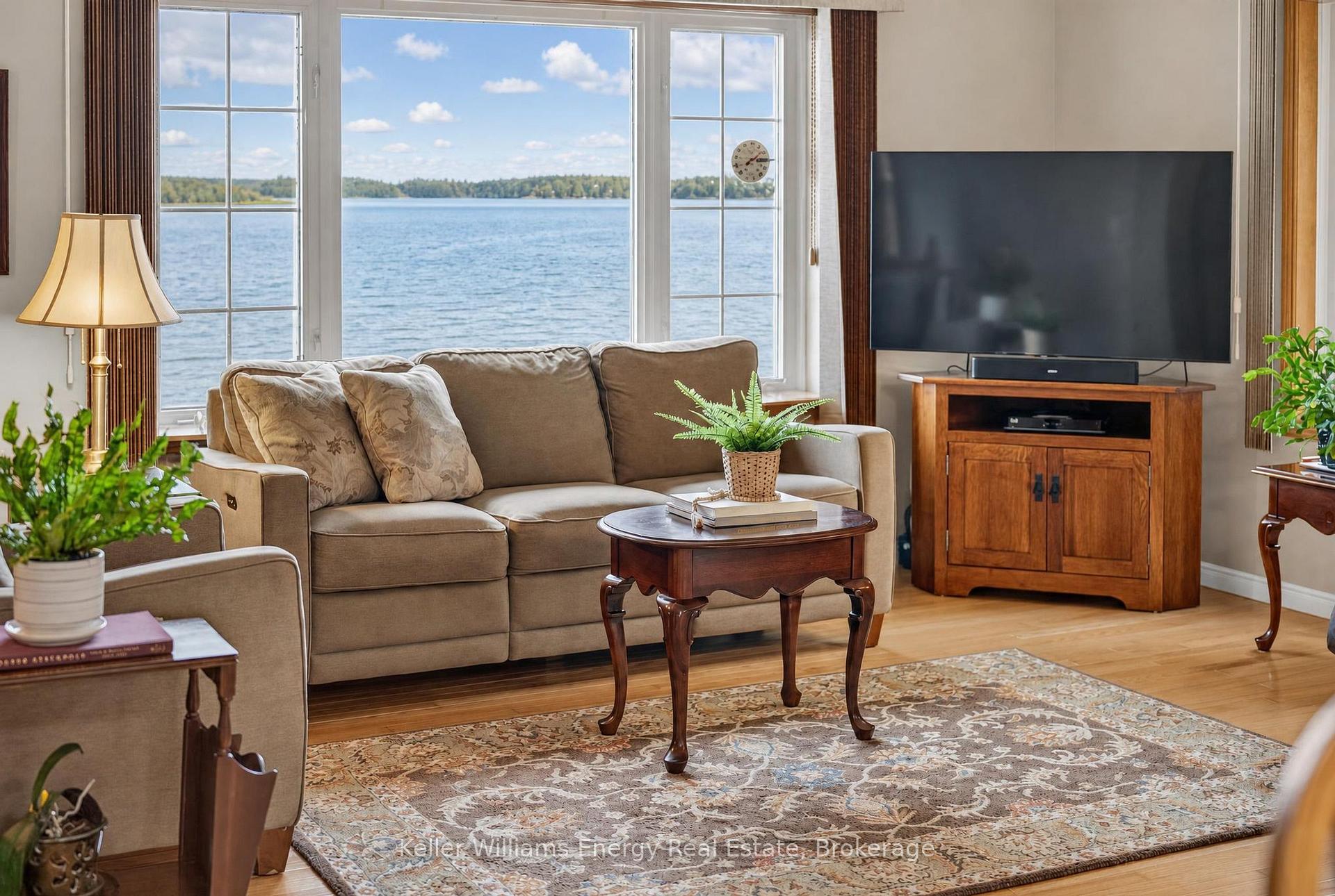 Photo 7 of 52 Rowlands Lane, Prince Edward County, Sophiasburg Ward — HOMEH