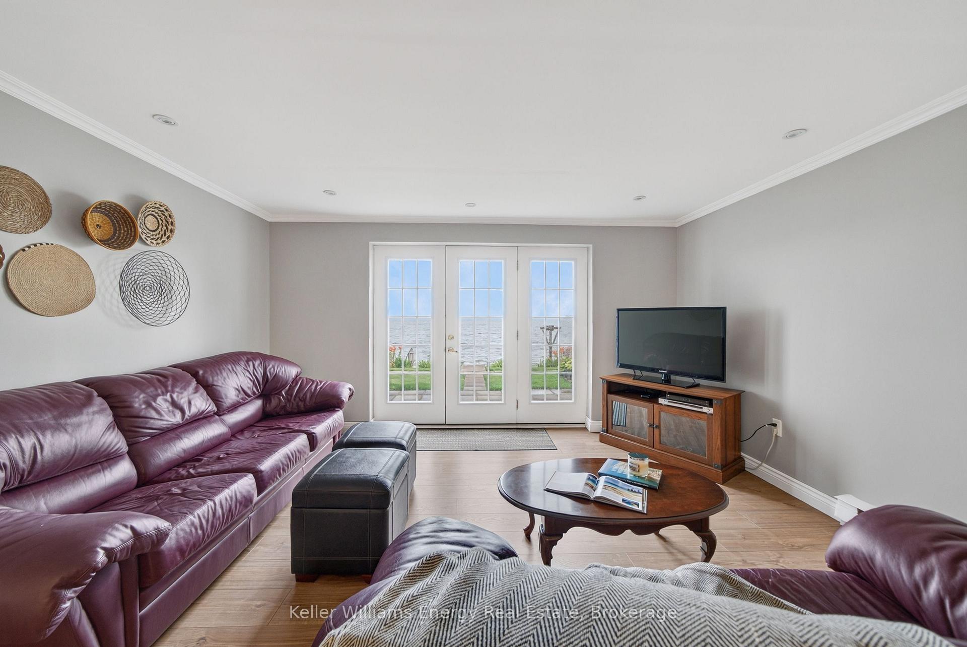 Photo 28 of 52 Rowlands Lane, Prince Edward County, Sophiasburg Ward — HOMEH