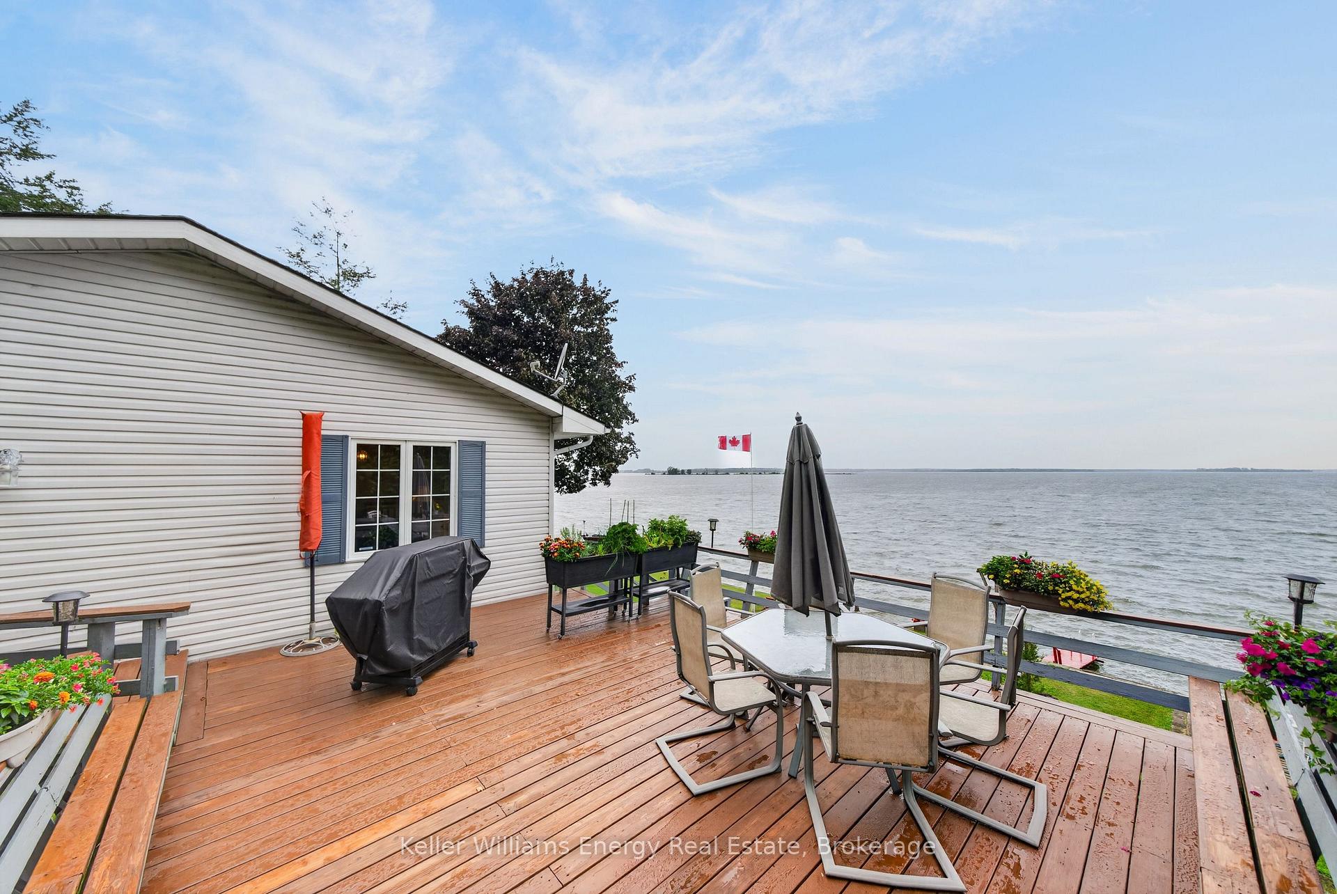 Photo 33 of 52 Rowlands Lane, Prince Edward County, Sophiasburg Ward — HOMEH
