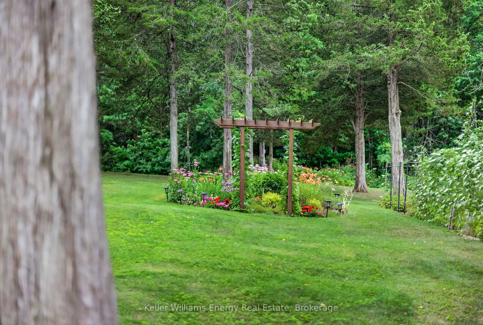 Photo 43 of 52 Rowlands Lane, Prince Edward County, Sophiasburg Ward — HOMEH