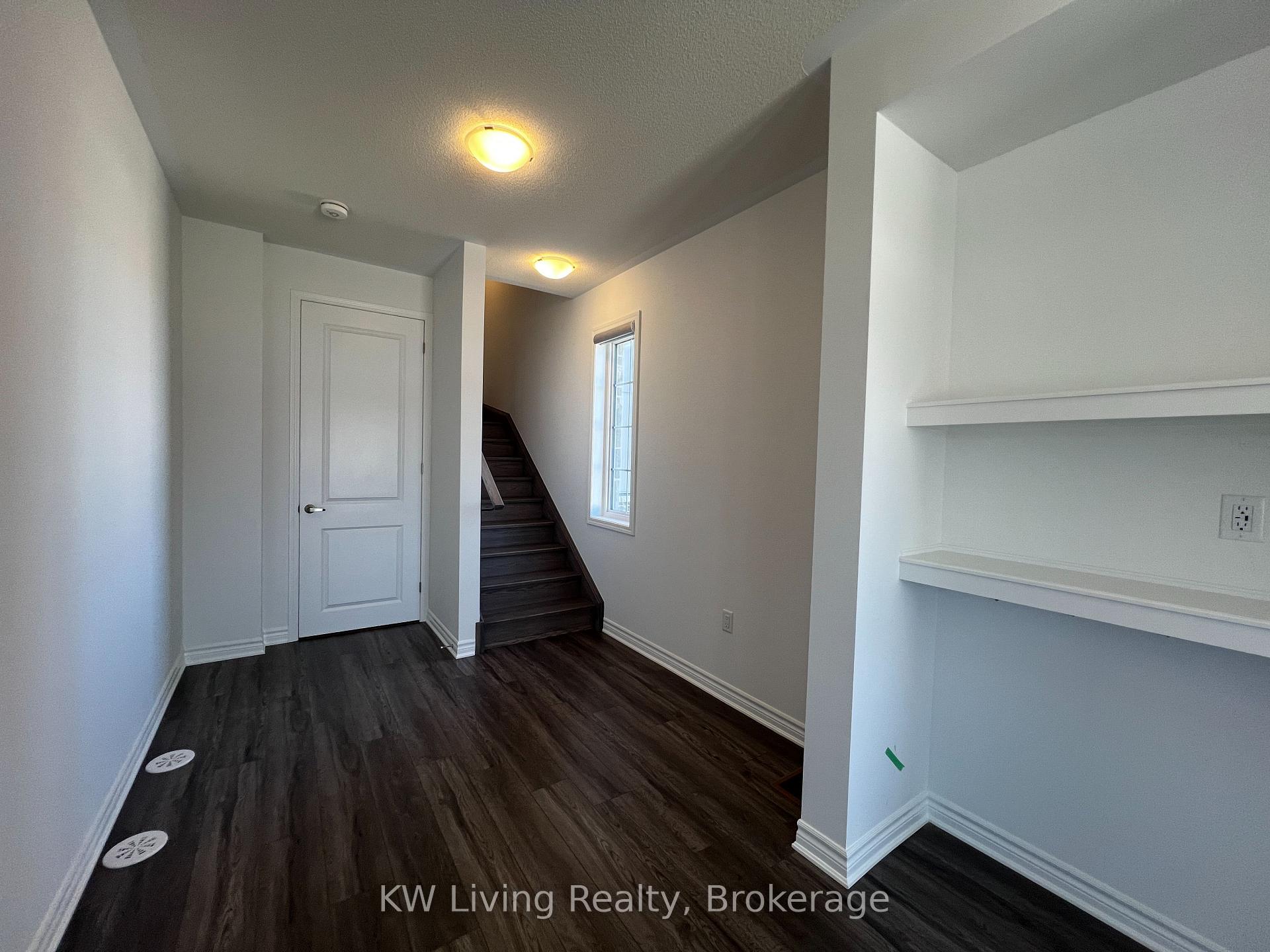 Photo 3 of 22 Elantra Drive, Brampton, Northwest Brampton — HOMEH