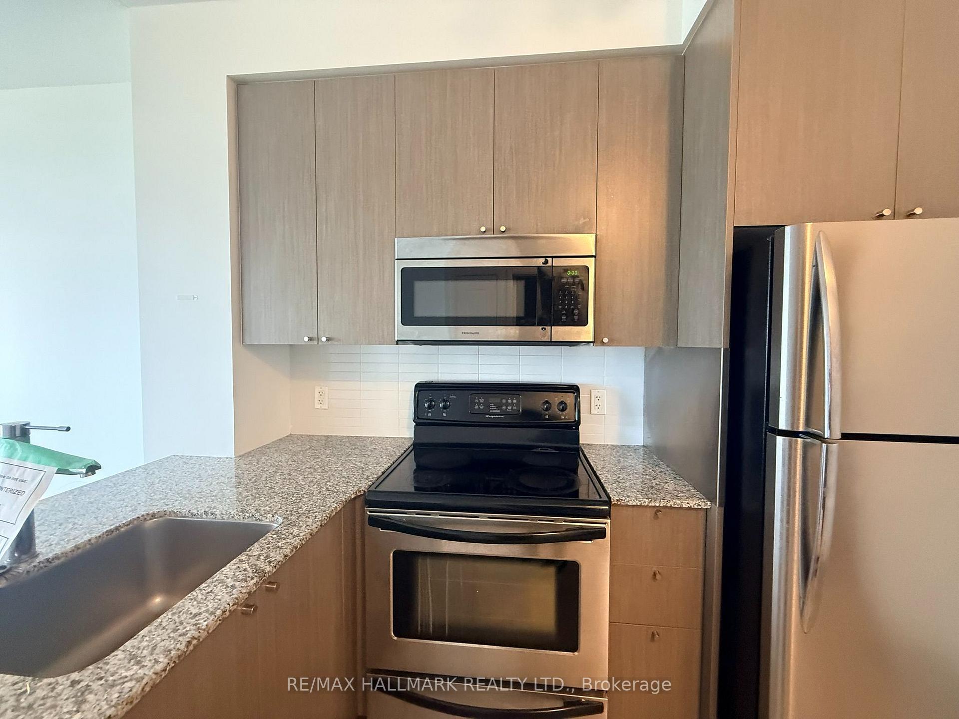 Photo 5 of Unit 2011, 23 Sheppard Avenue E, North York, Willowdale East — HOMEH