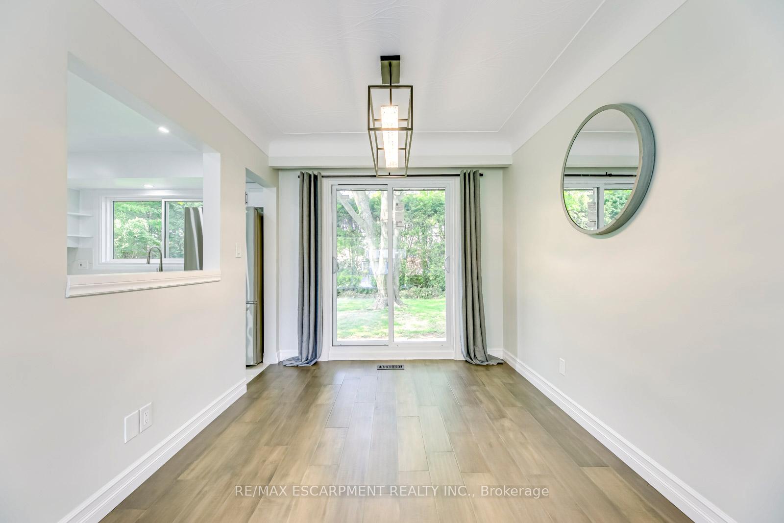 Photo 9 of 356 Dunlop Crescent, Burlington, Appleby — HOMEH