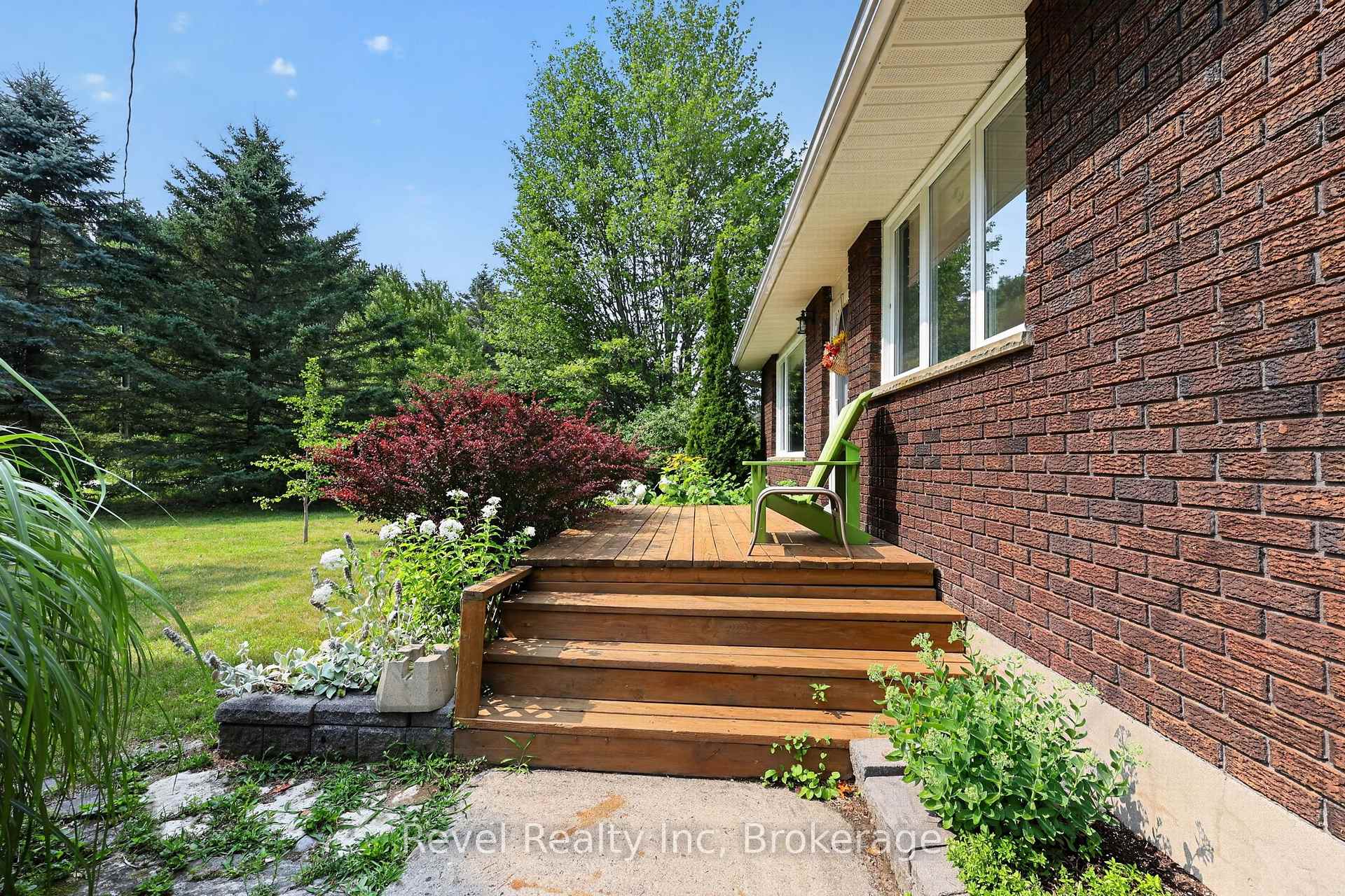 Photo 4 of 459 Cedar point Road, Tiny, Rural Tiny — HOMEH