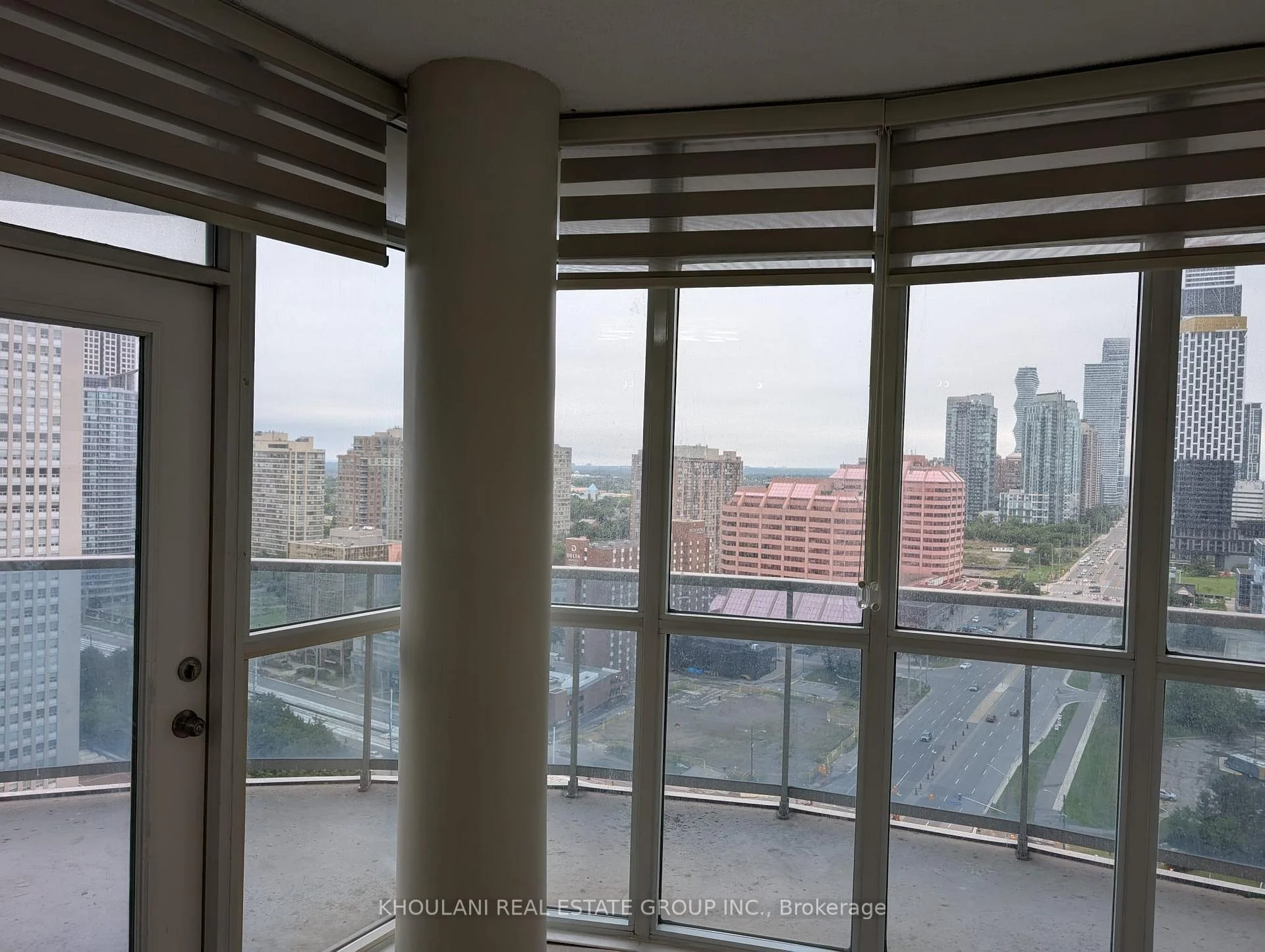 Photo 9 of Unit 2106, 70 Absolute Avenue, Mississauga, City Centre — HOMEH