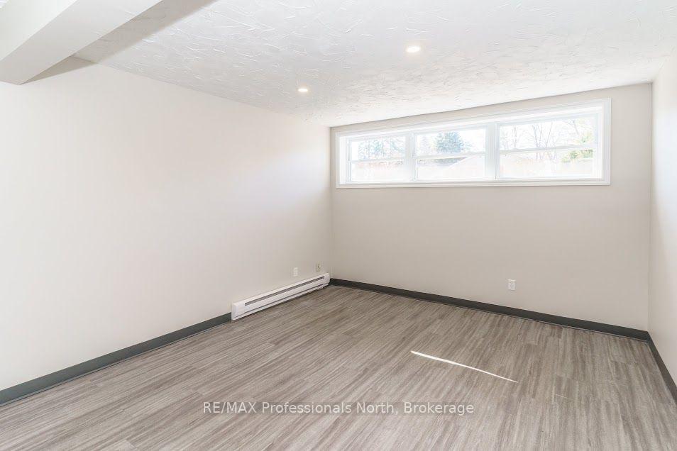 Photo 20 of 140 Elder Street, Gravenhurst, Muskoka (S) — HOMEH