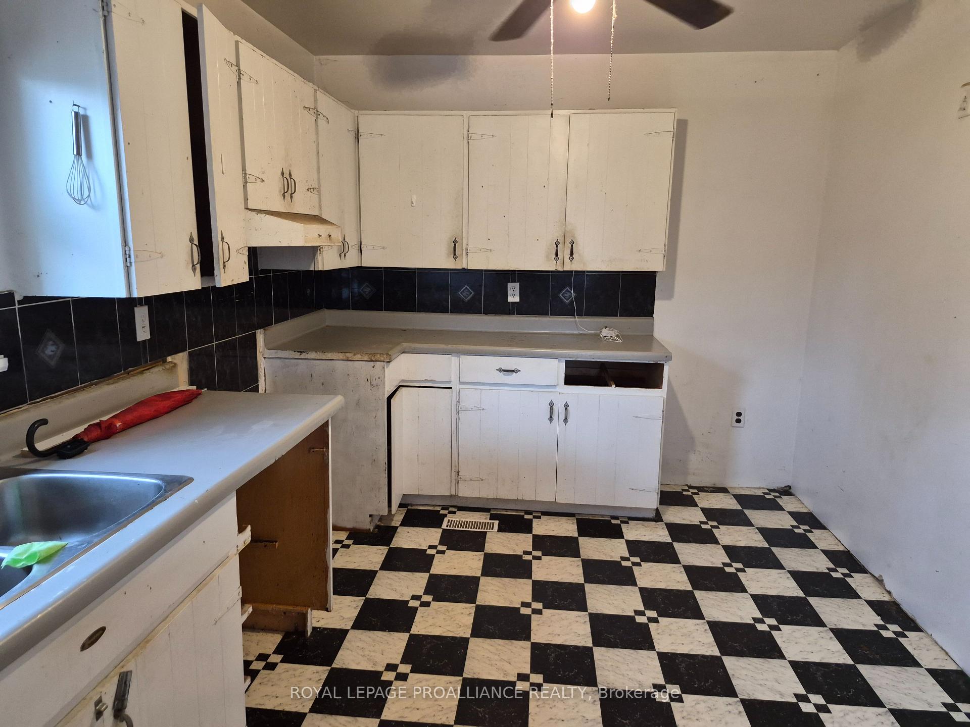 Photo 9 of 519 Edward Street, Prescott, Prescott — HOMEH