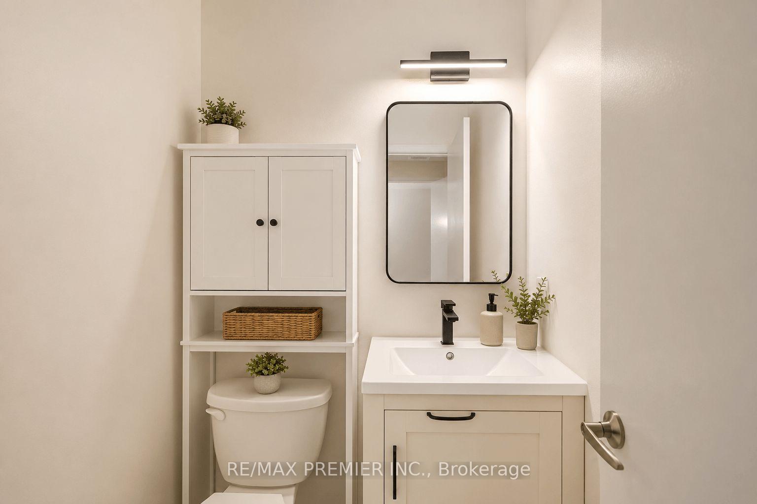 Photo 15 of Unit 10, 476 Kingscourt Drive, Waterloo, Colonial Acres — HOMEH