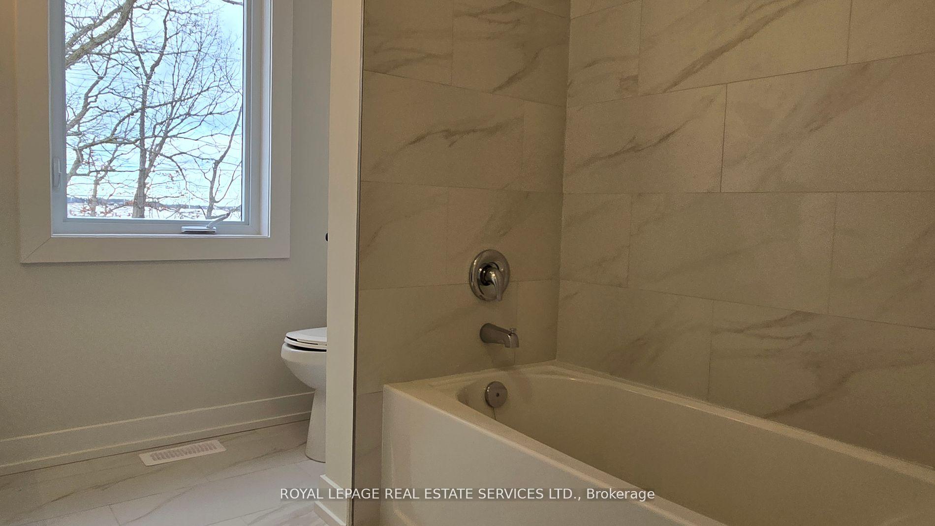 Photo 12 of Unit 1, 6894 Garner Road, Niagara Falls, Forestview — HOMEH