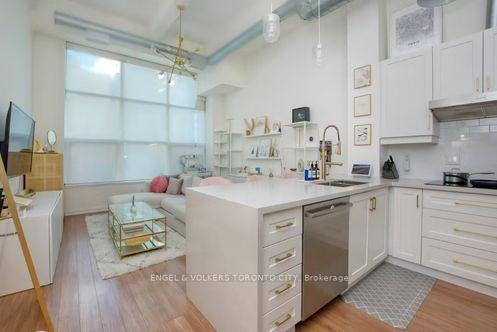 Front of Unit 303, 135 Dalhousie Street