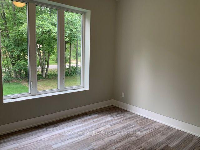Photo 34 of 5 Oakwood Avenue N, Tiny, Rural Tiny — HOMEH