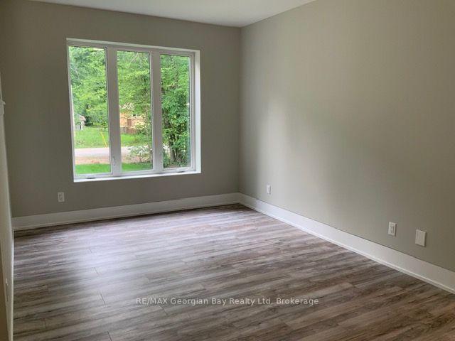 Photo 37 of 5 Oakwood Avenue N, Tiny, Rural Tiny — HOMEH