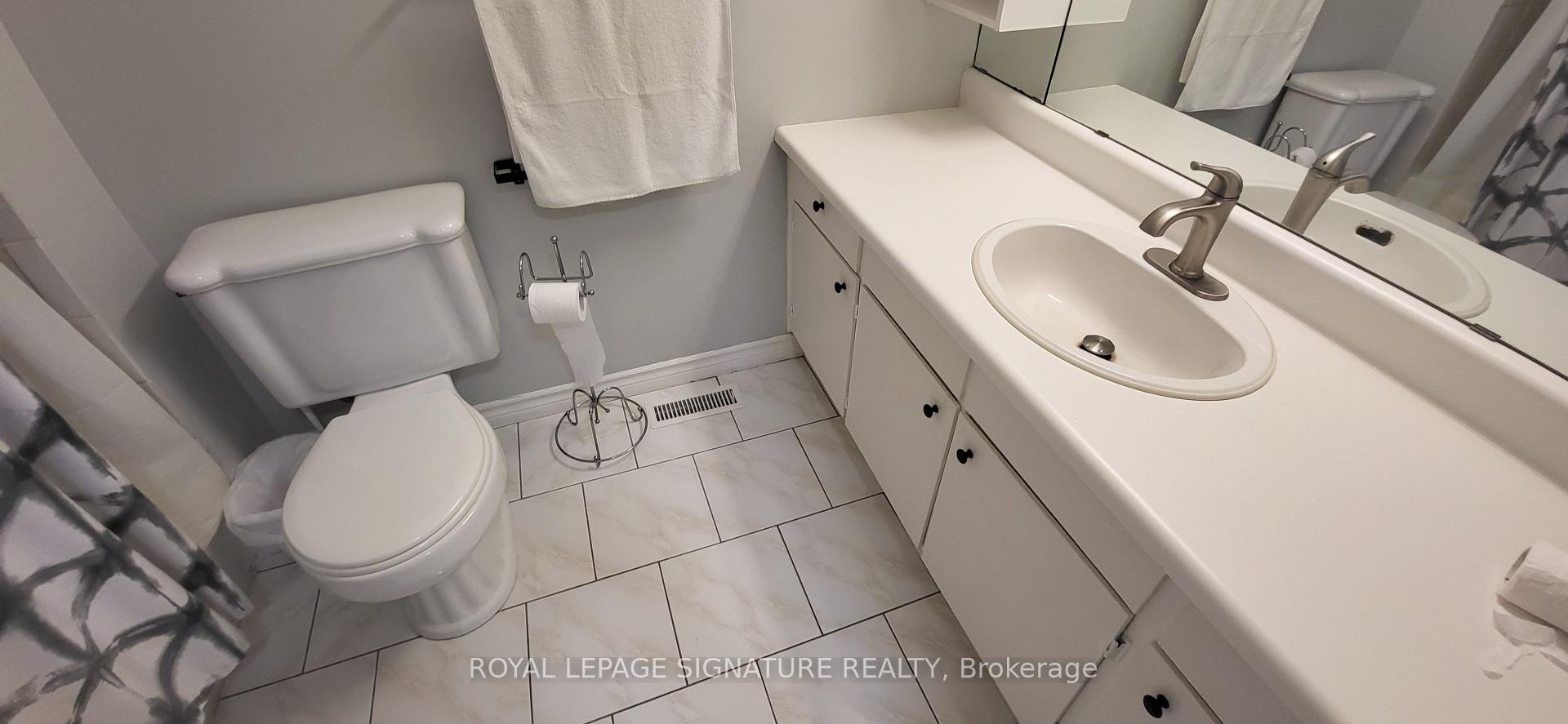 Photo 17 of 2706 Lundene Road, Mississauga, Clarkson — HOMEH
