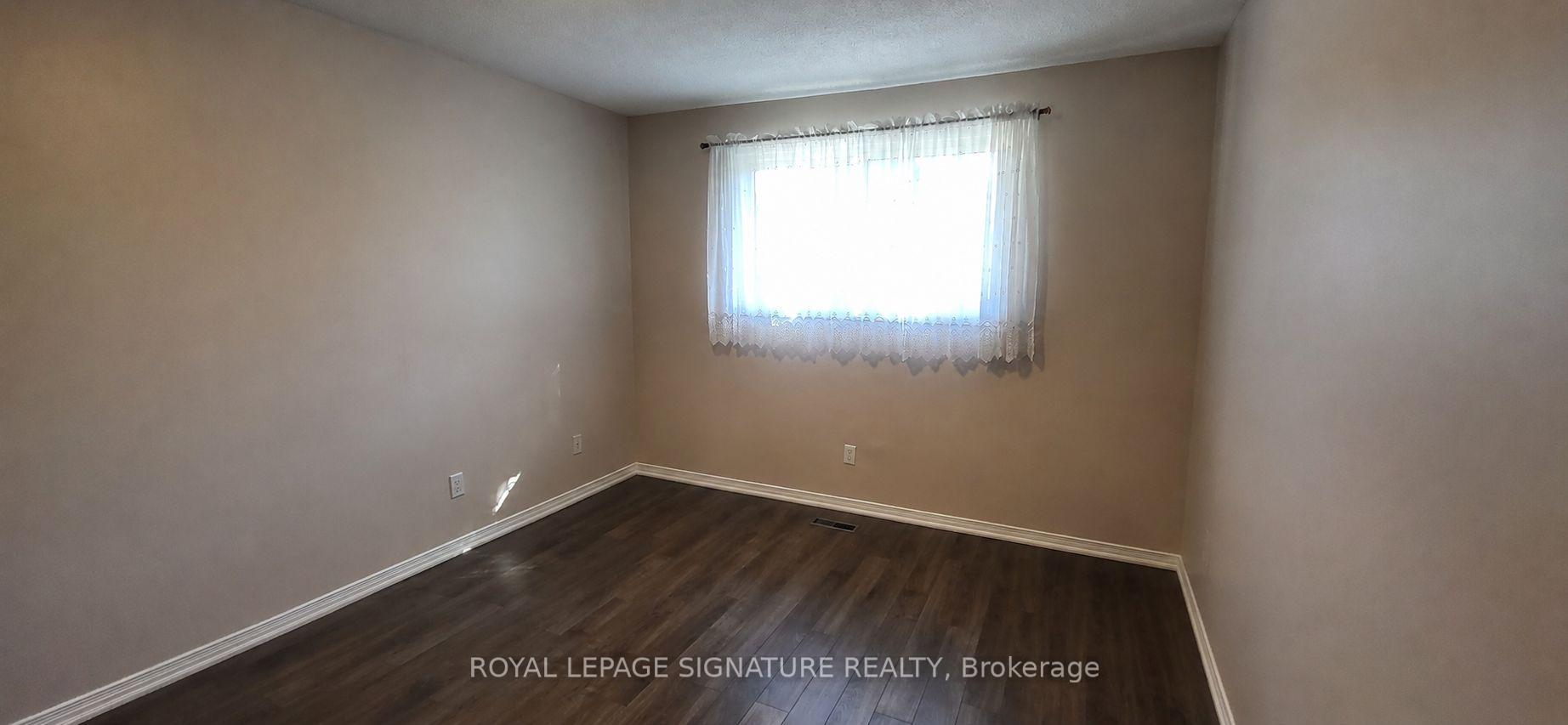 Photo 25 of 2706 Lundene Road, Mississauga, Clarkson — HOMEH