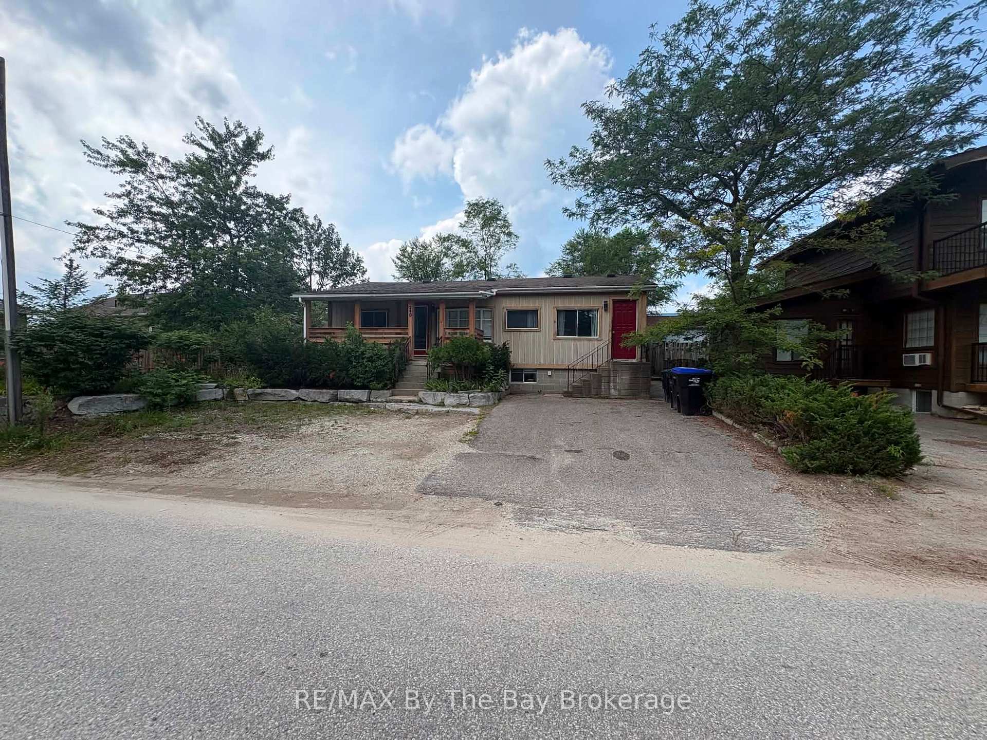 Photo 1 of 240 Shore Lane, Wasaga Beach — HOMEH