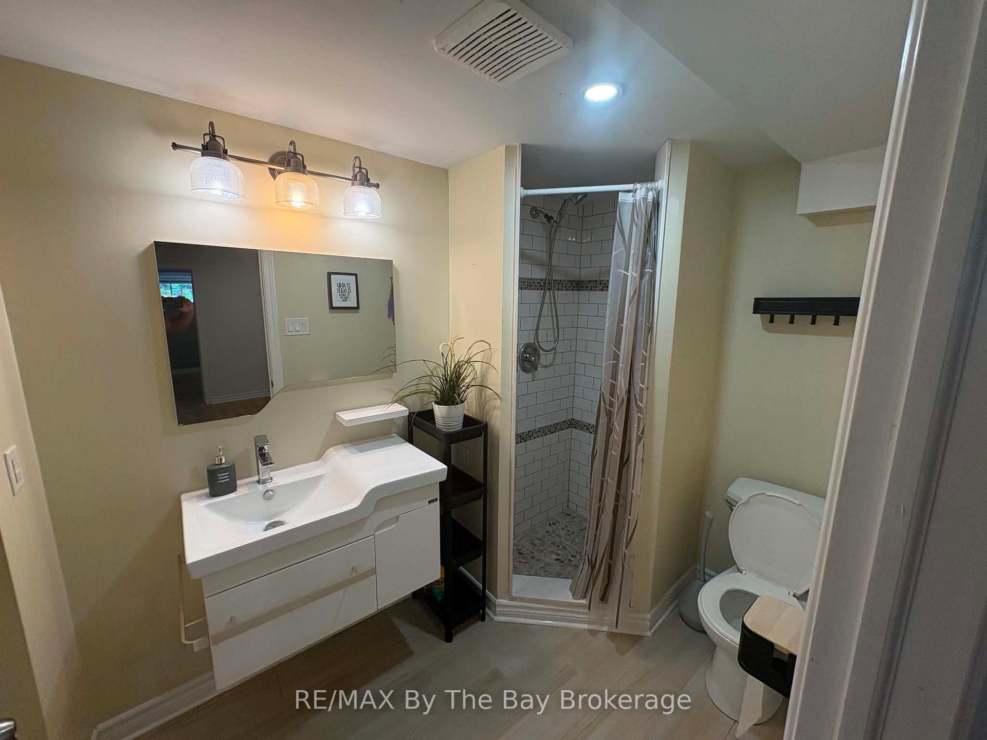 Photo 8 of 240 Shore Lane, Wasaga Beach — HOMEH