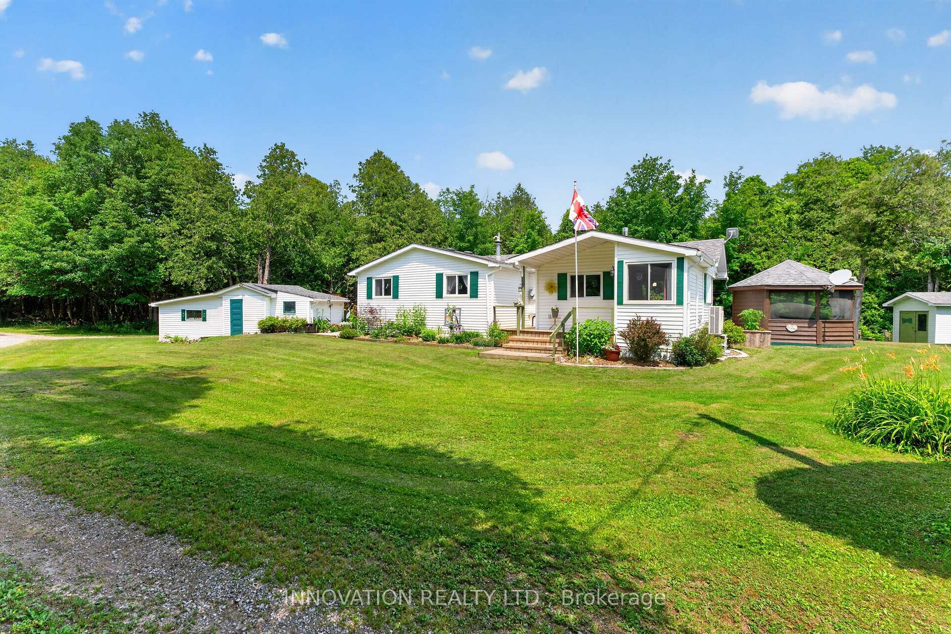 Photo 3 of Unit 2, 3266 Pierce Road, Ottawa, Rideau Twp S of Reg Rd 6 W of Mccordick Rd. — HOMEH