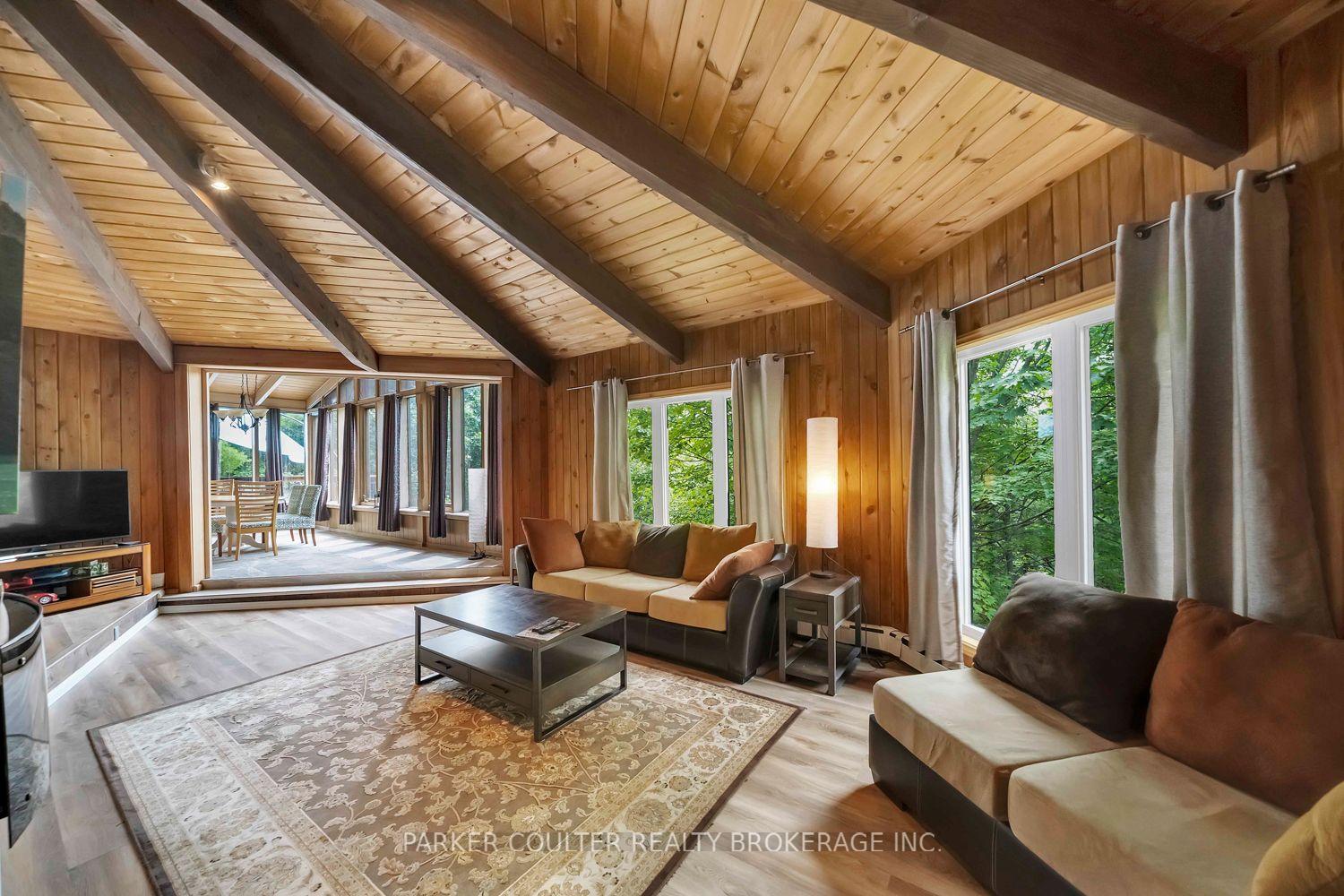 Photo 5 of 61 Oakridge Road S, McDougall — HOMEH