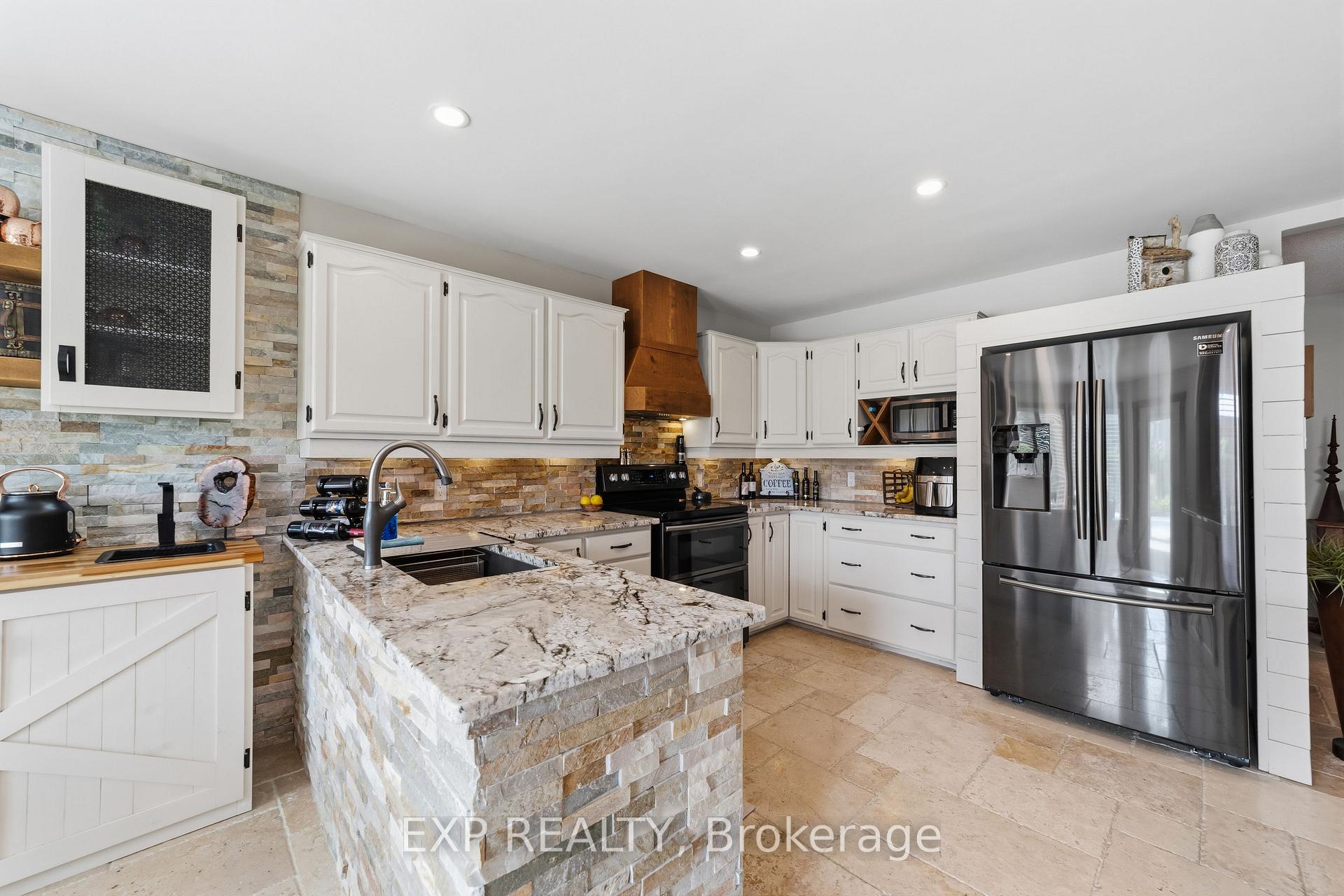 Photo 7 of 57 Valleyview Crescent, Thames Centre, Dorchester — HOMEH