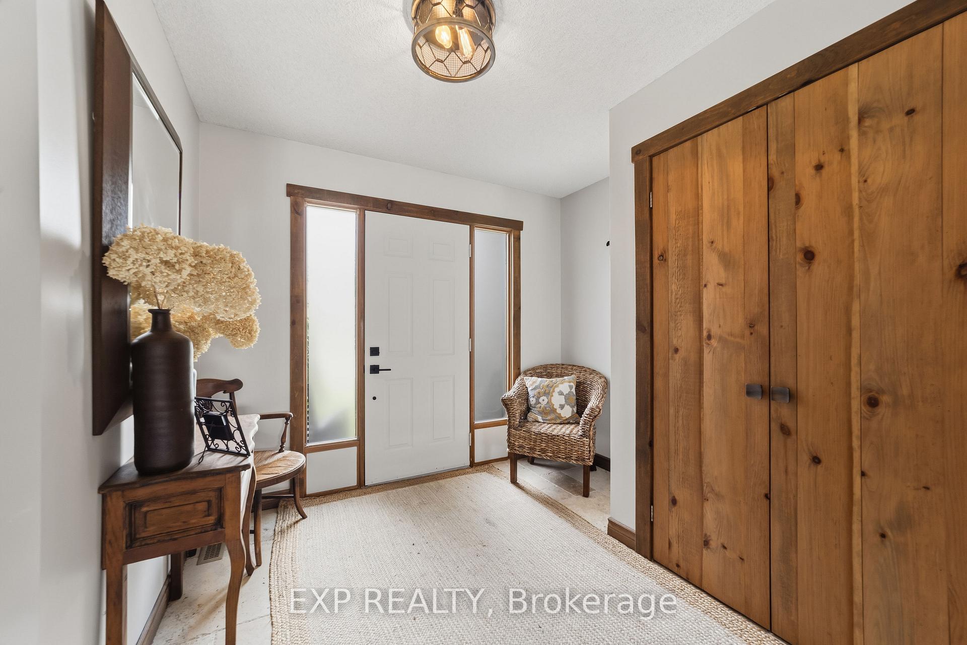 Photo 12 of 57 Valleyview Crescent, Thames Centre, Dorchester — HOMEH