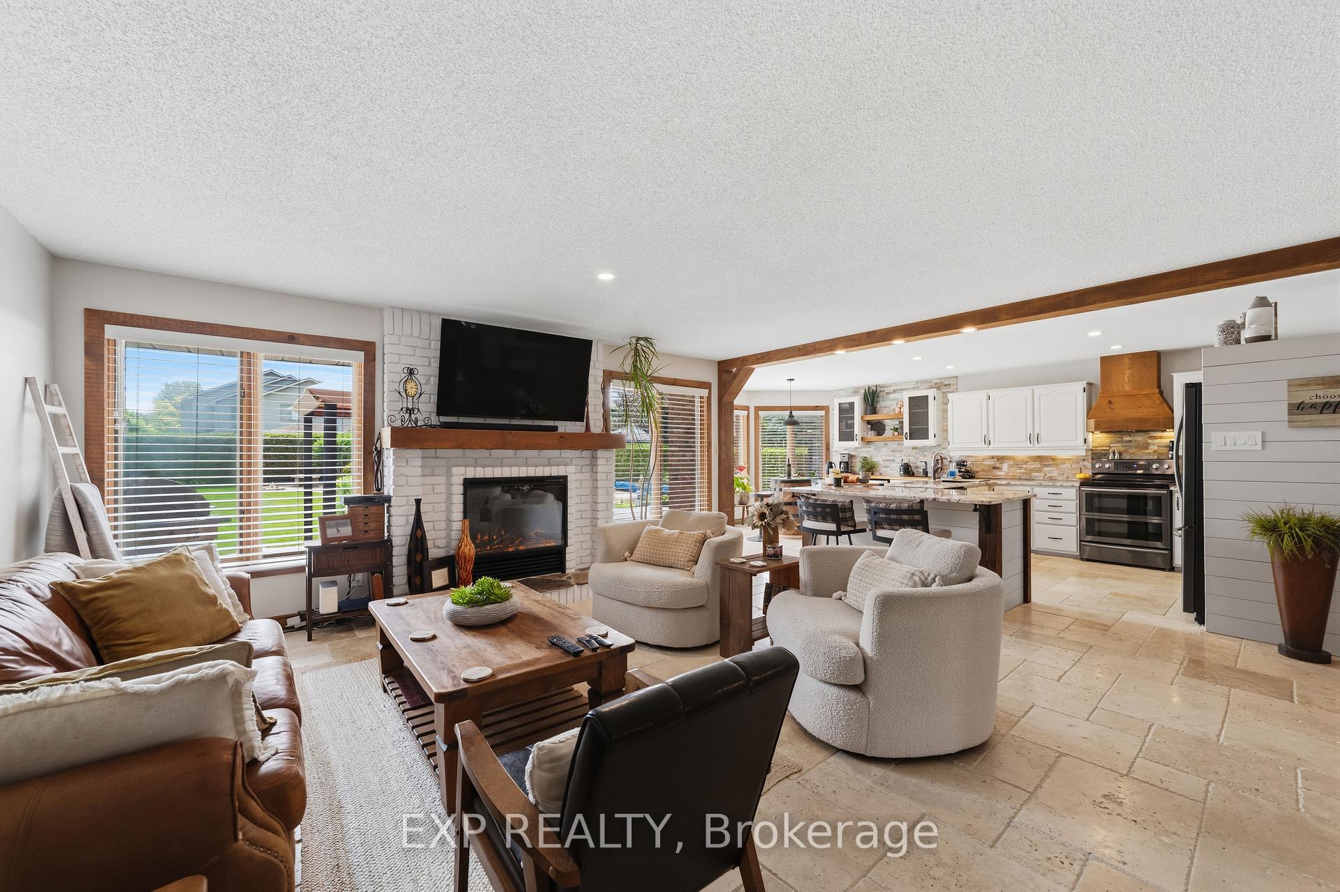 Photo 13 of 57 Valleyview Crescent, Thames Centre, Dorchester — HOMEH
