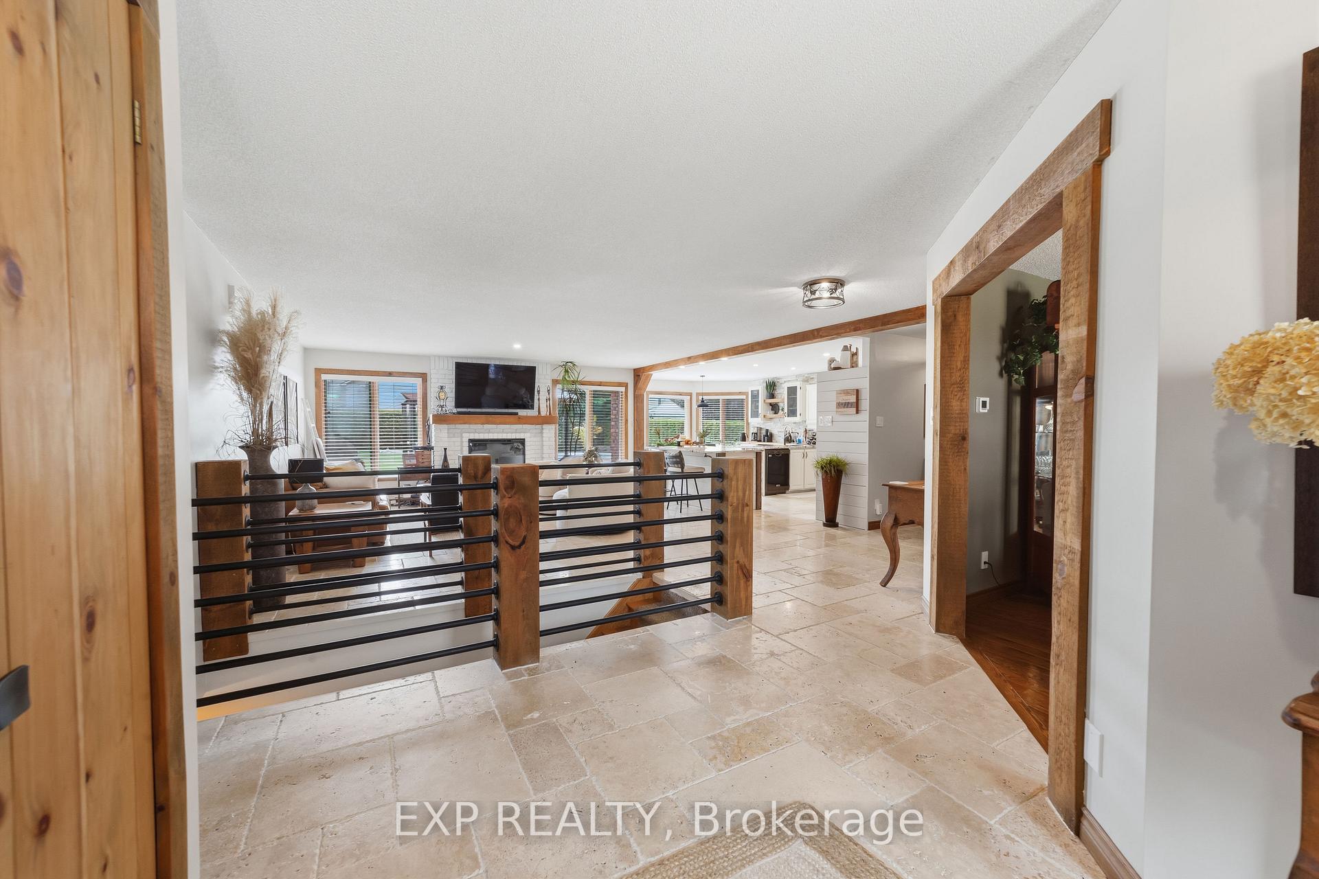 Photo 15 of 57 Valleyview Crescent, Thames Centre, Dorchester — HOMEH