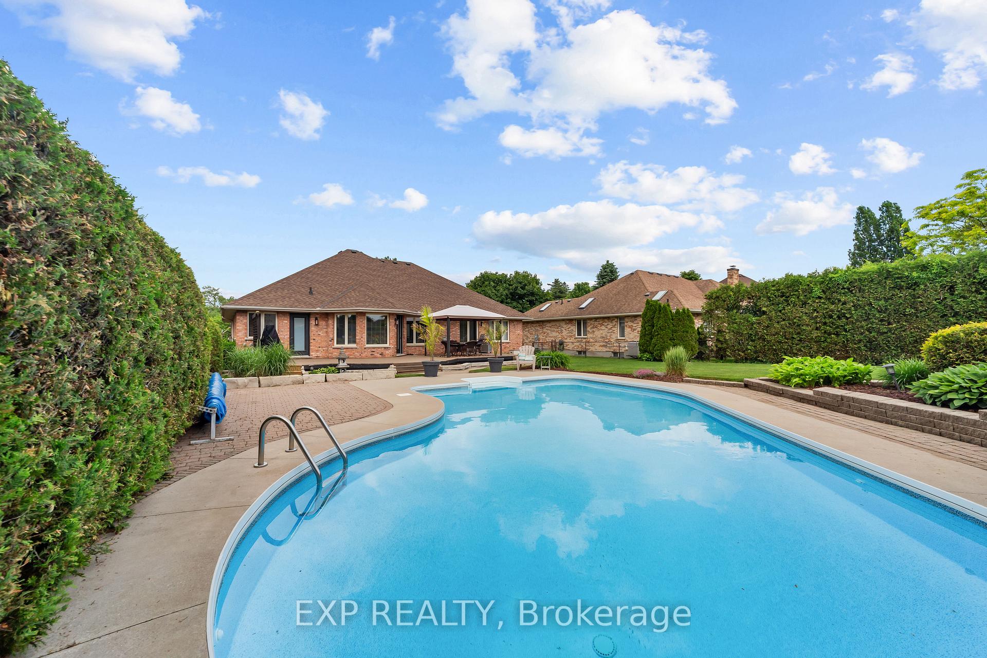 Photo 38 of 57 Valleyview Crescent, Thames Centre, Dorchester — HOMEH