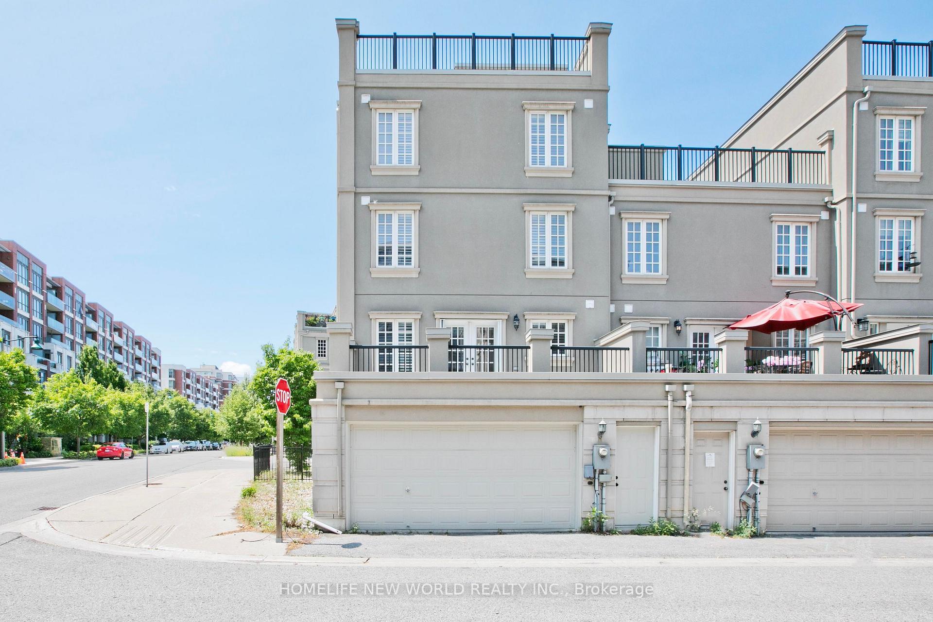 Photo 4 of 1 Mackenzie's Stand Avenue, Markham, Unionville — HOMEH