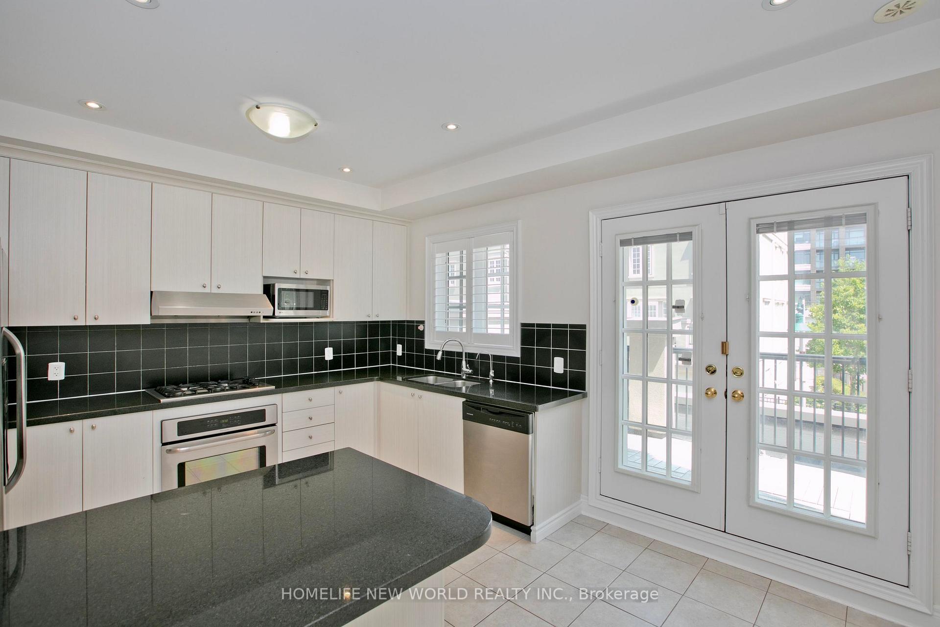 Photo 20 of 1 Mackenzie's Stand Avenue, Markham, Unionville — HOMEH