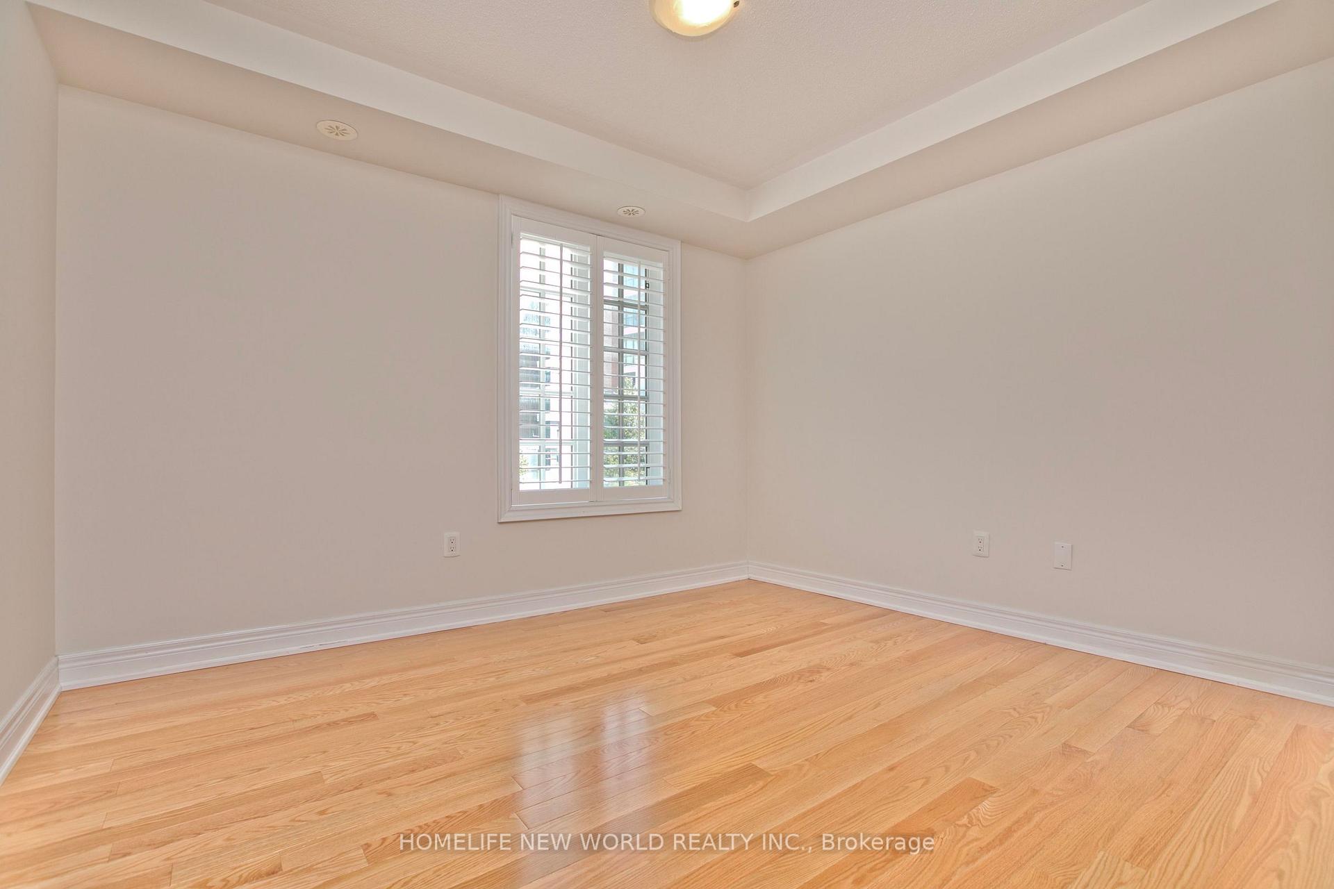Photo 23 of 1 Mackenzie's Stand Avenue, Markham, Unionville — HOMEH