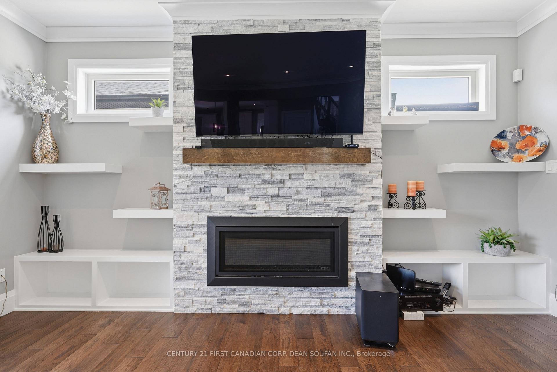 Photo 26 of 686 Hickorystick Key, London, North R — HOMEH