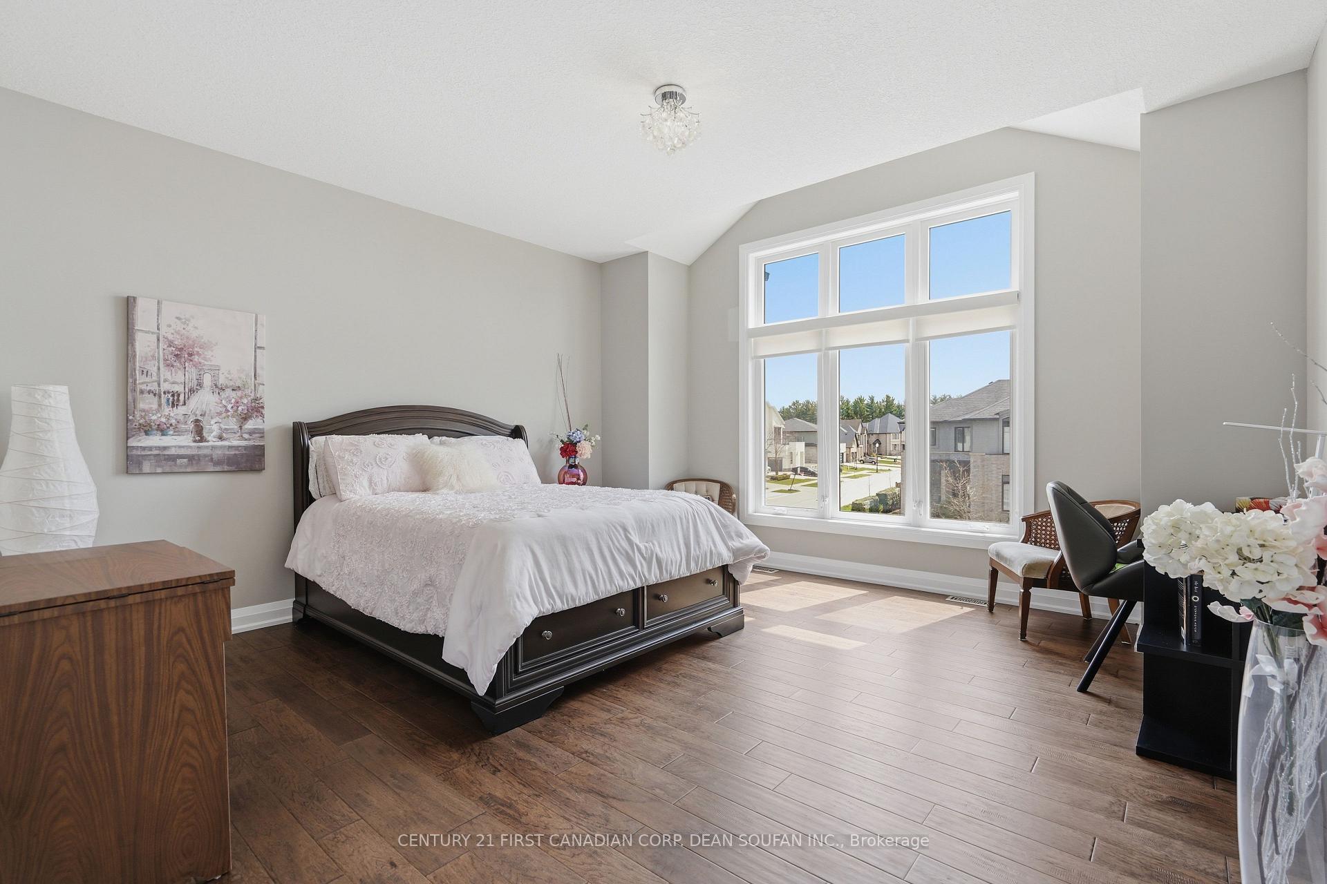 Photo 37 of 686 Hickorystick Key, London, North R — HOMEH