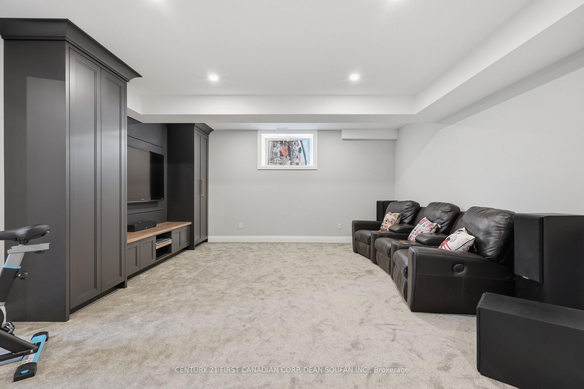 Photo 46 of 686 Hickorystick Key, London, North R — HOMEH
