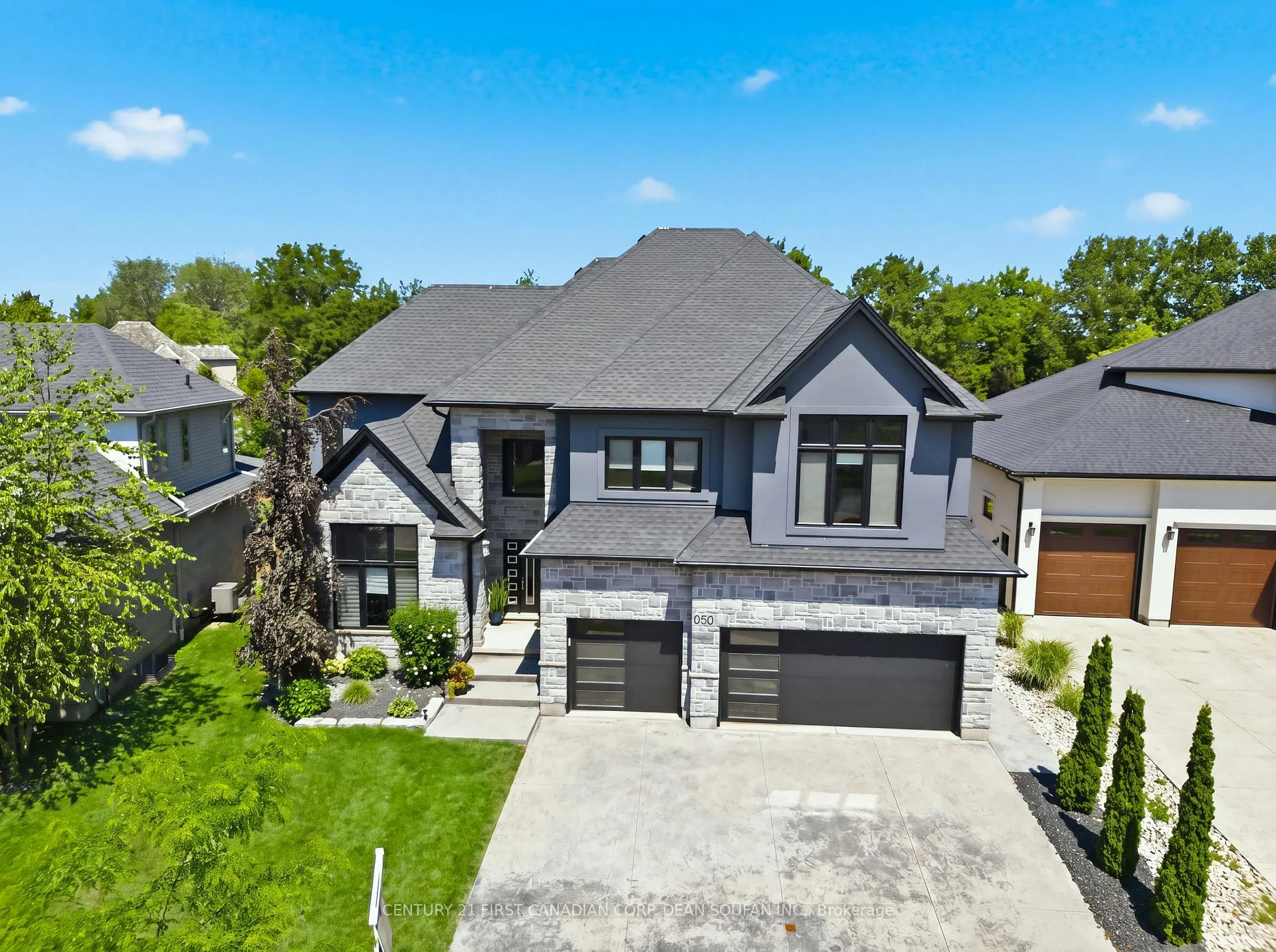 Photo 54 of 686 Hickorystick Key, London, North R — HOMEH