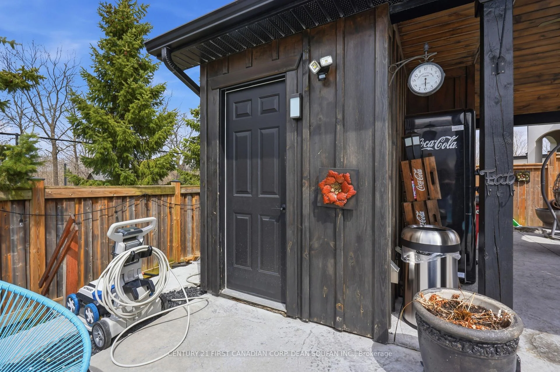 Photo 57 of 686 Hickorystick Key, London, North R — HOMEH