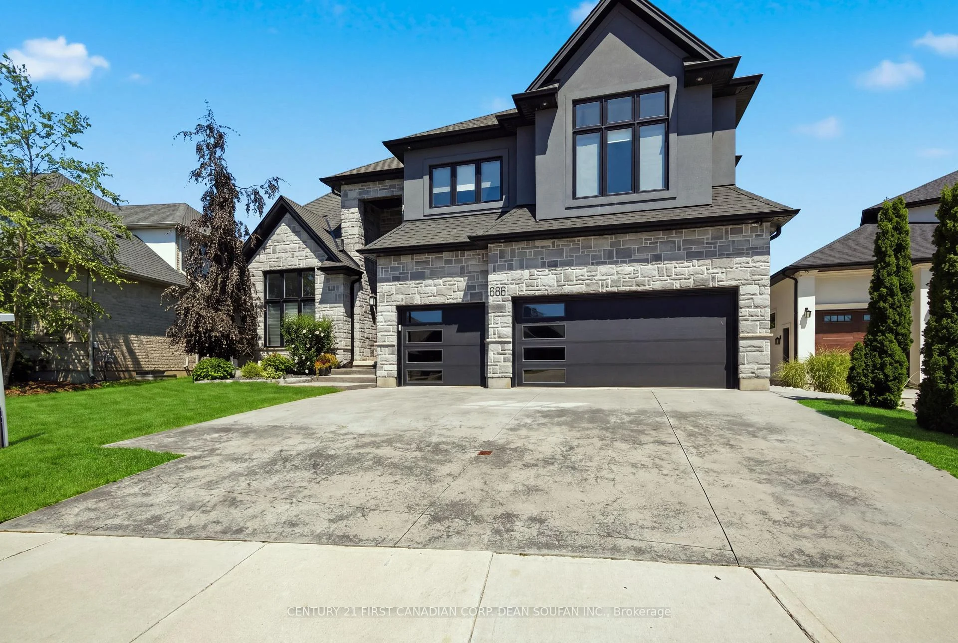 Photo 63 of 686 Hickorystick Key, London, North R — HOMEH