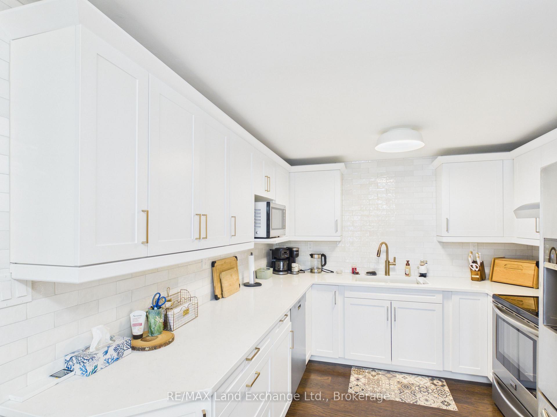 Photo 7 of 739 Palmateer Drive, Kincardine — HOMEH