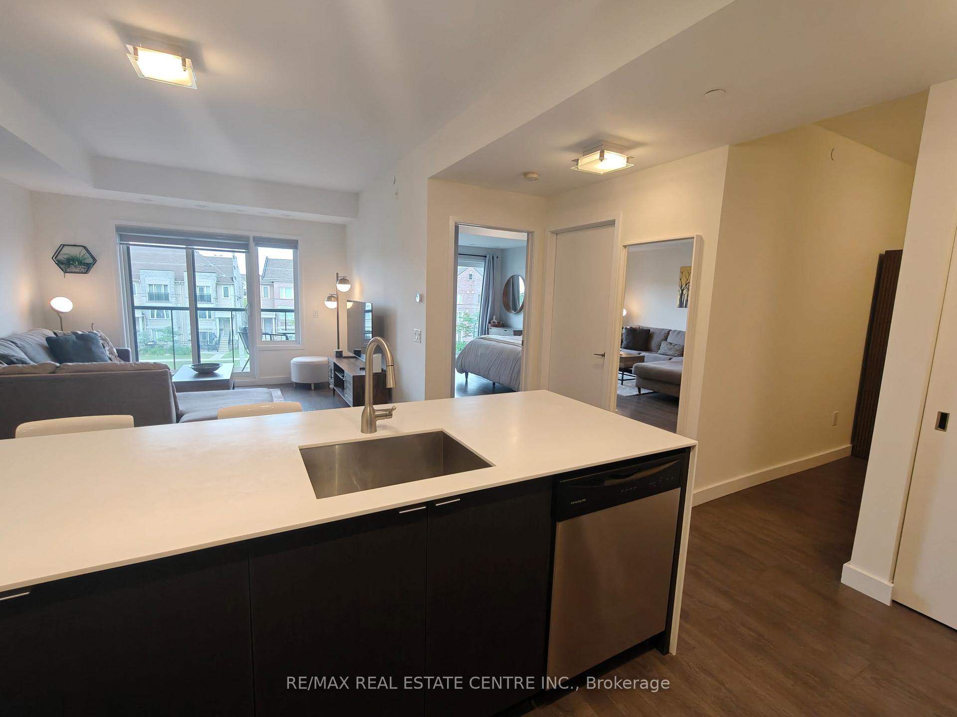 Photo 11 of Unit 307, 5005 Harvard Road, Mississauga, Churchill Meadows — HOMEH