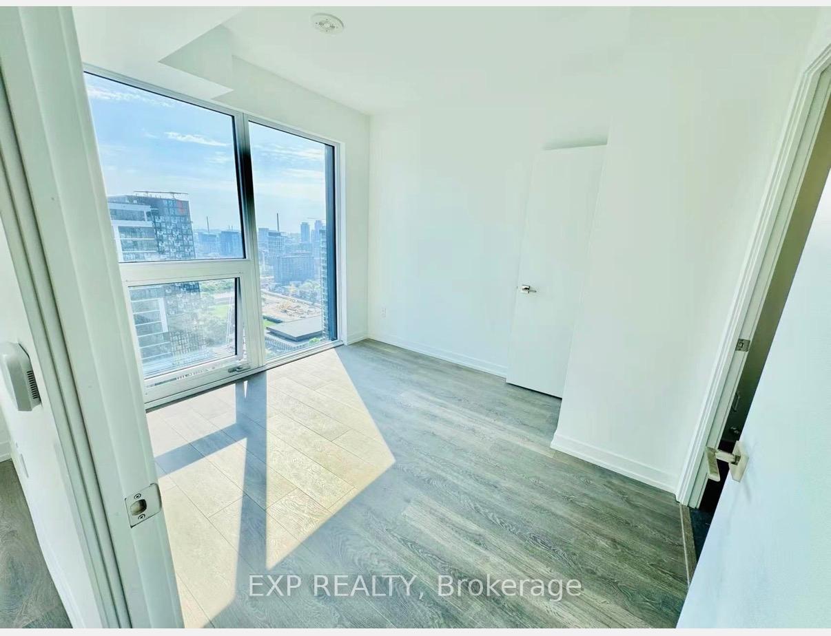 Photo 5 of Unit 3701, 82 Dalhousie Street, Toronto, Church-Yonge Corridor — HOMEH